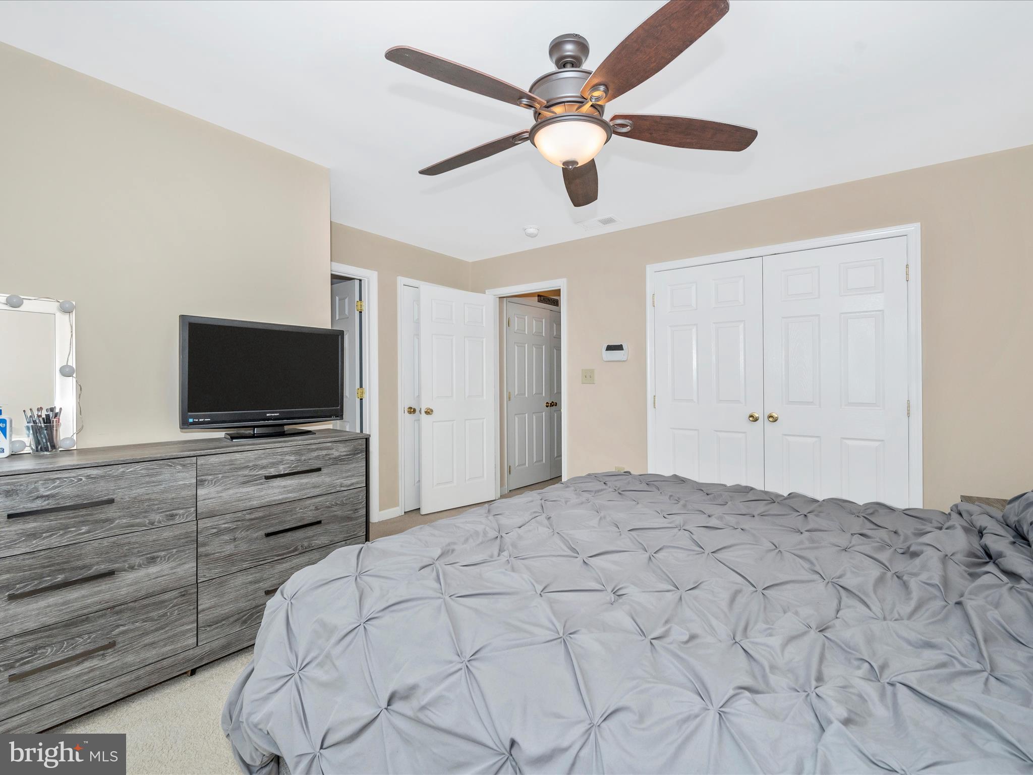 THE COVE - Residential