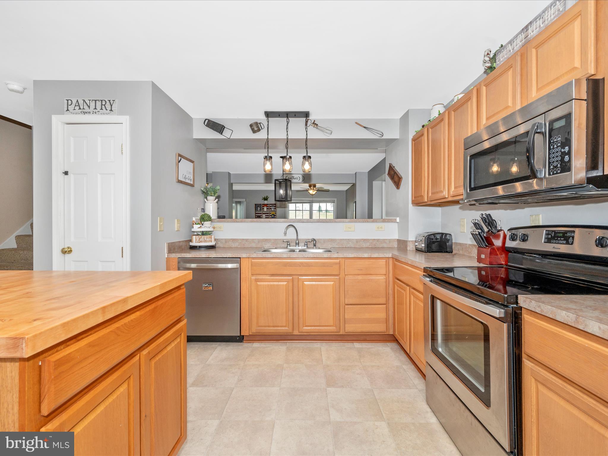 THE COVE - Residential