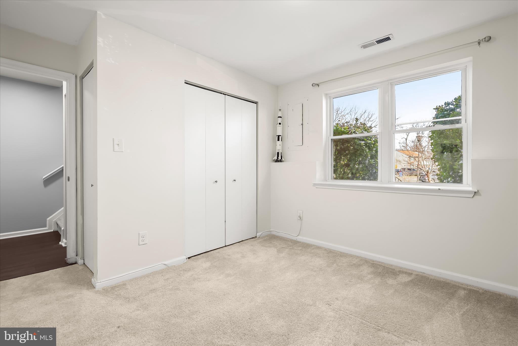 CASTLEMILL - Residential