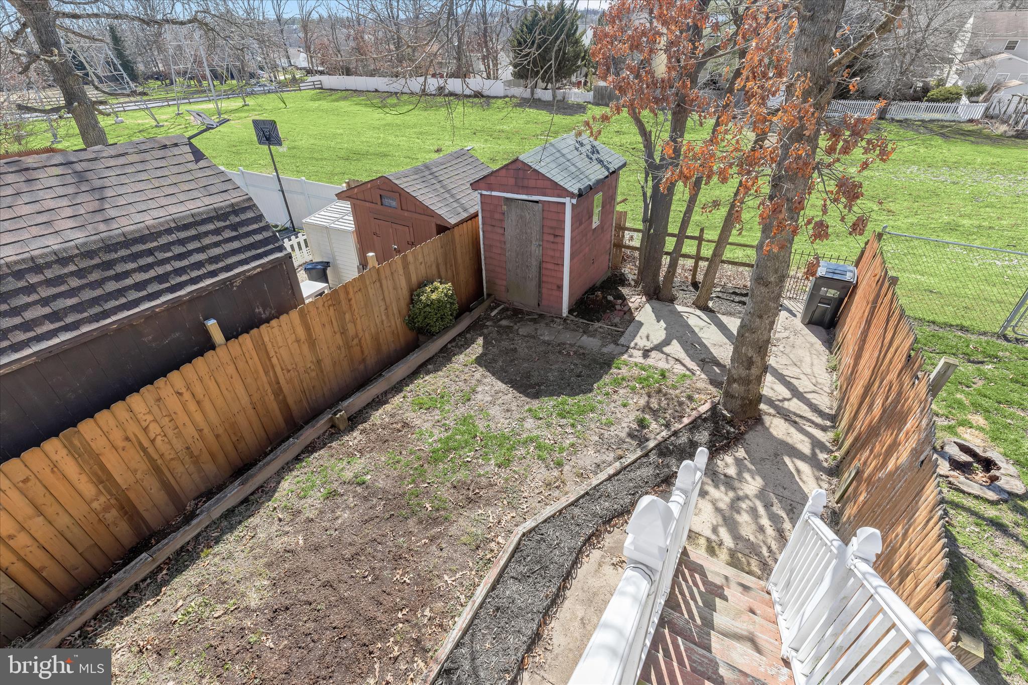 CASTLEMILL - Residential