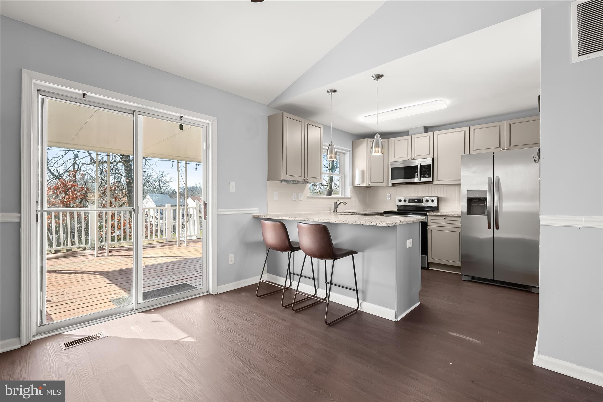 CASTLEMILL - Residential