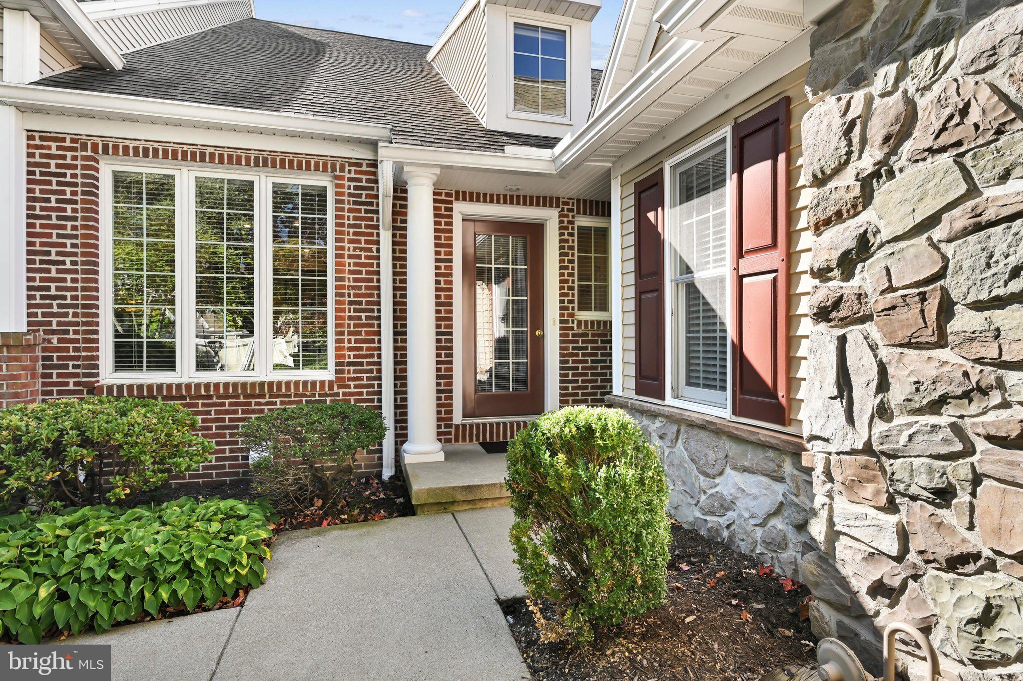 315 GREAT LAWN CIRCLE