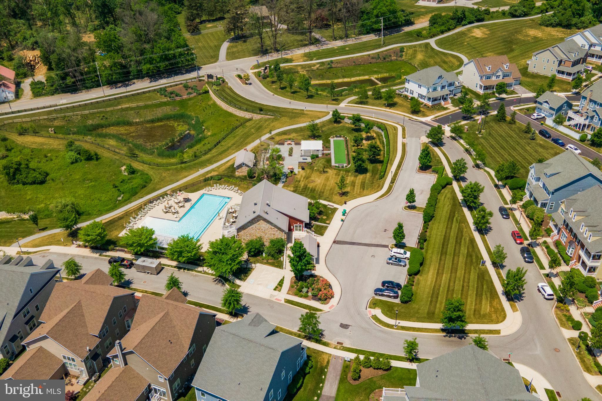 SPRING OAK - Residential