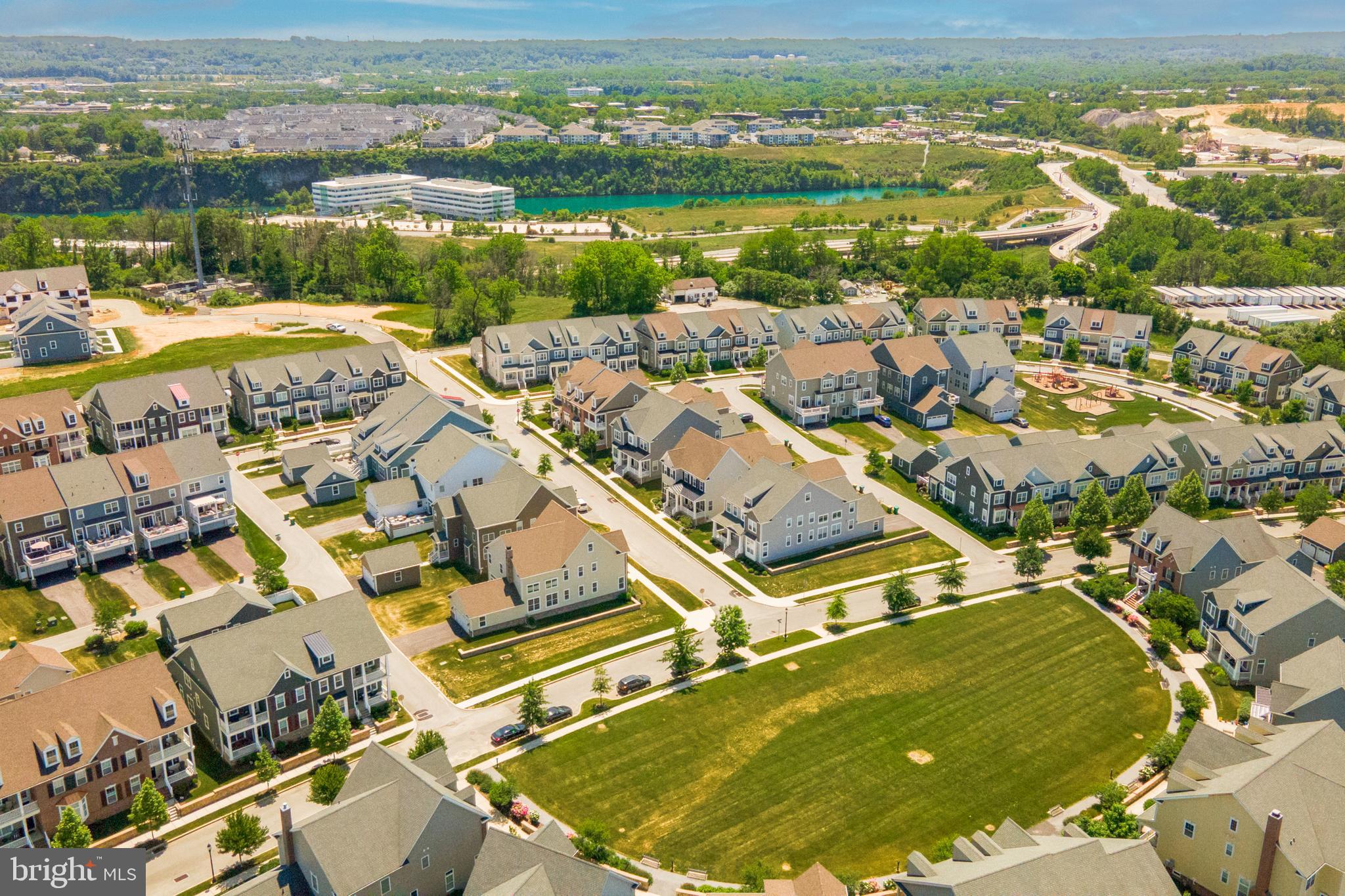 SPRING OAK - Residential