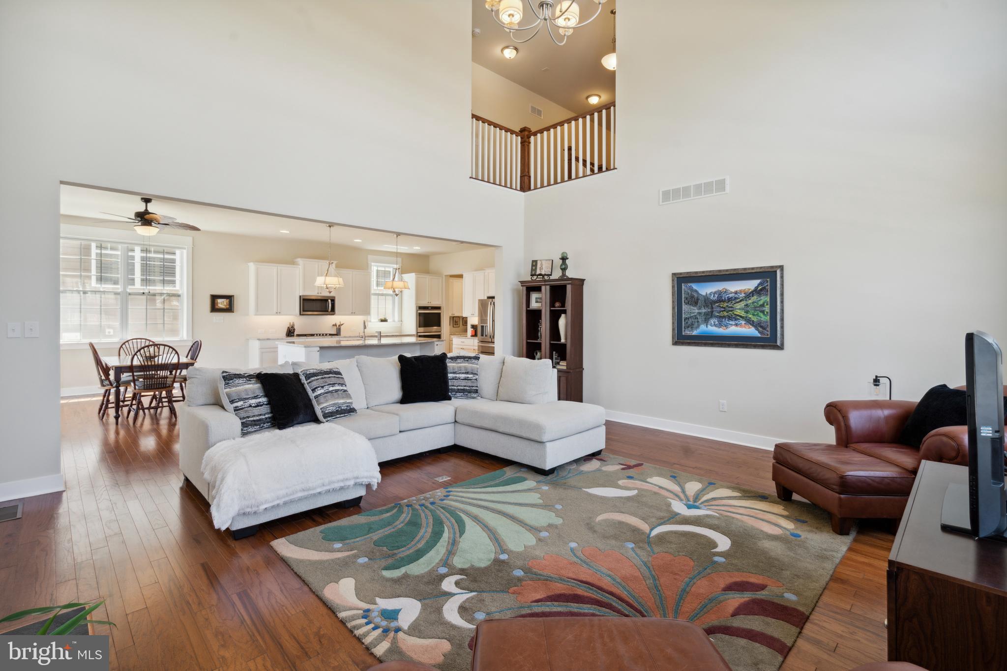 SPRING OAK - Residential