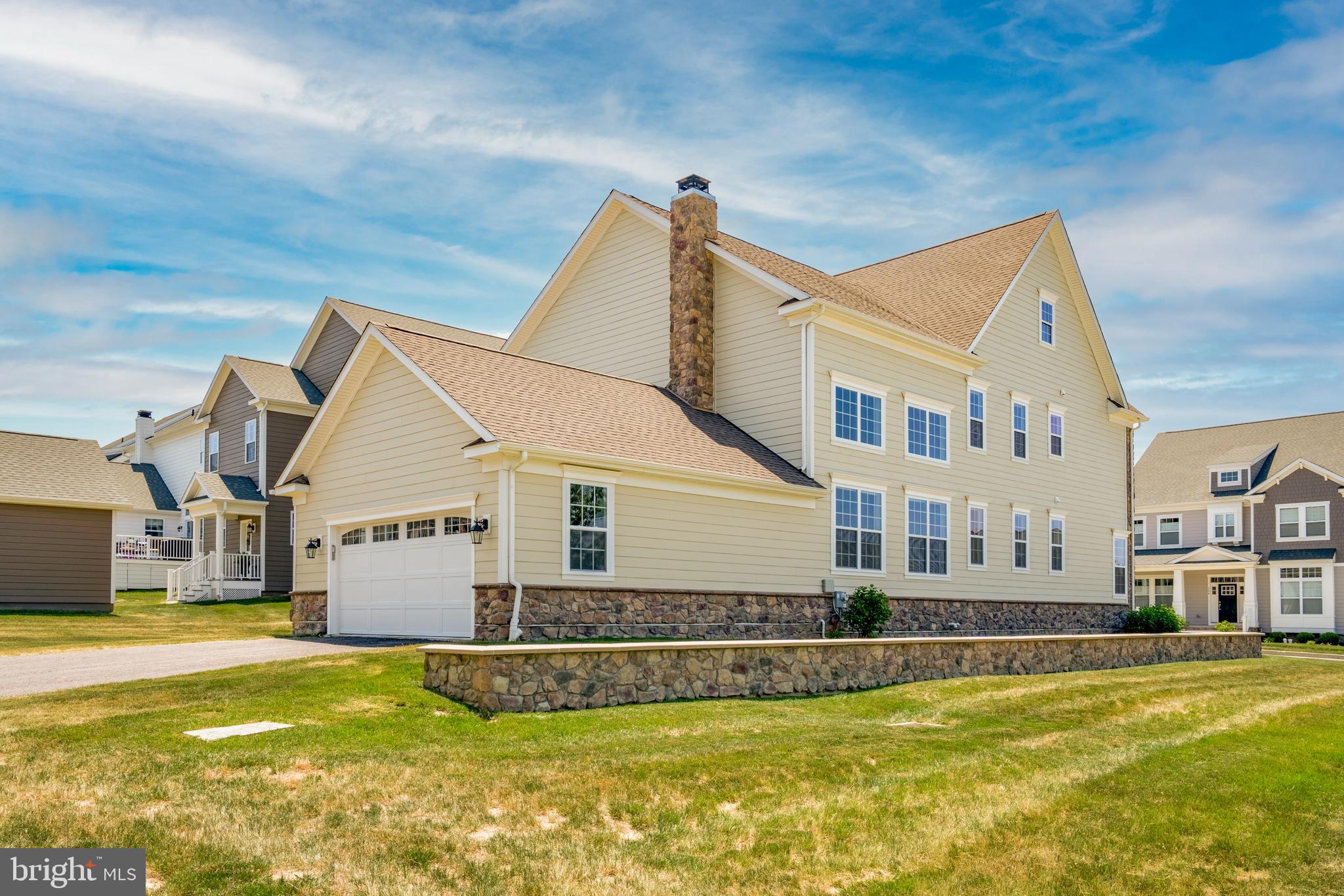 SPRING OAK - Residential