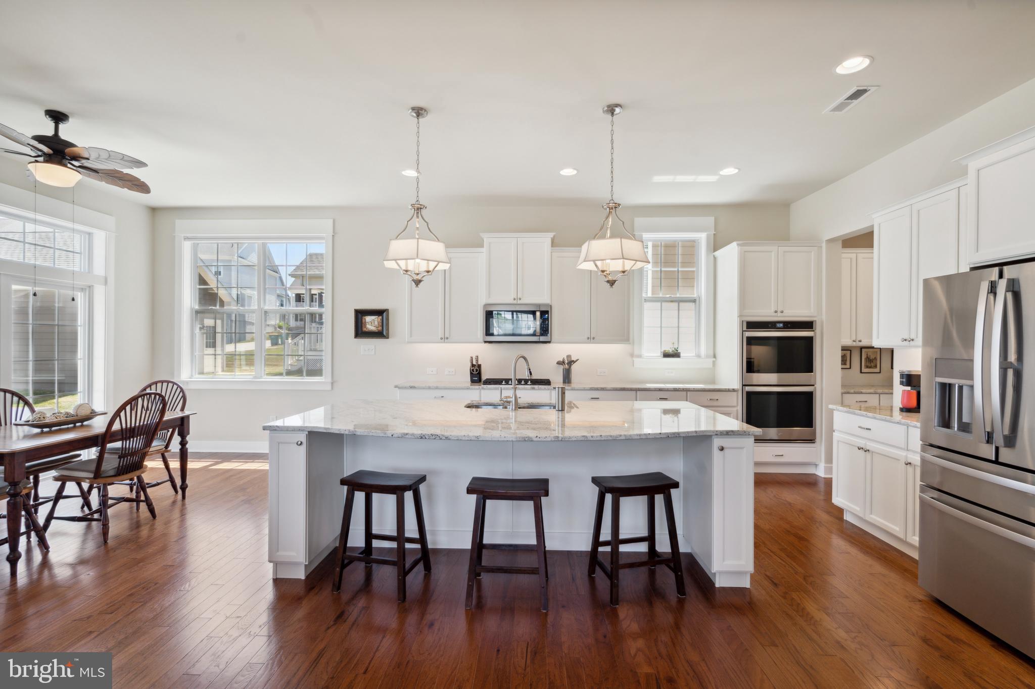 SPRING OAK - Residential