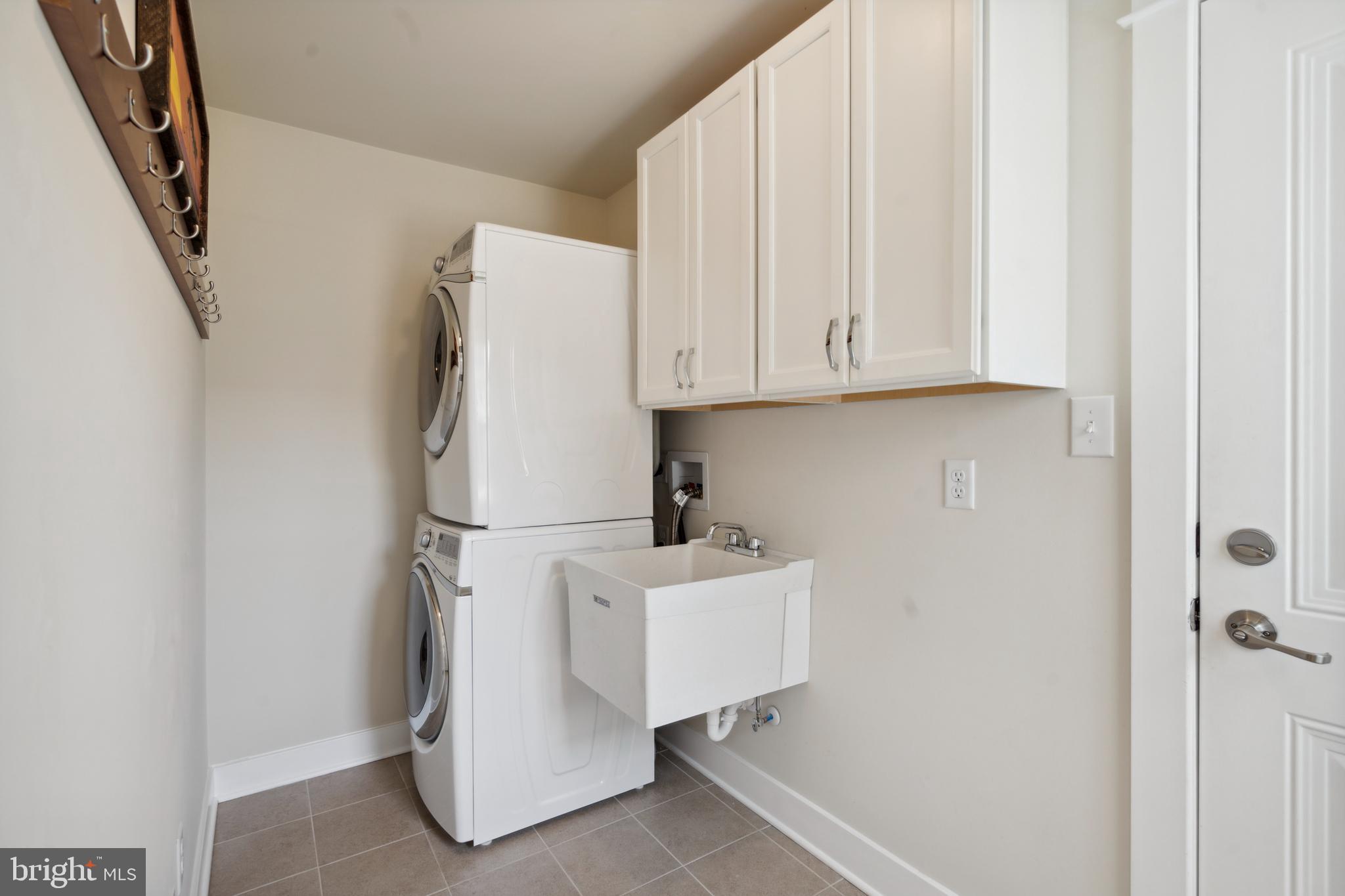 SPRING OAK - Residential