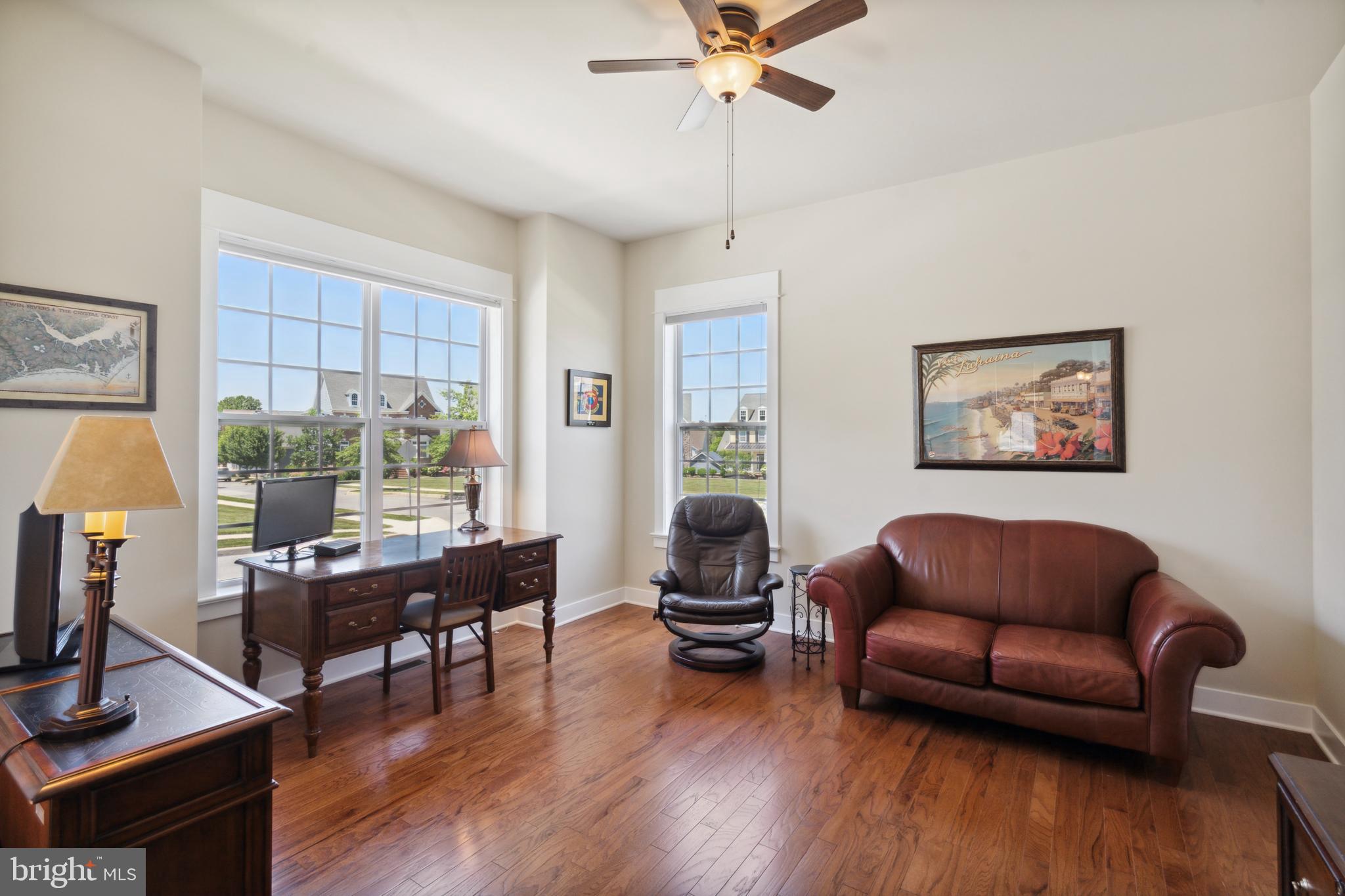 SPRING OAK - Residential