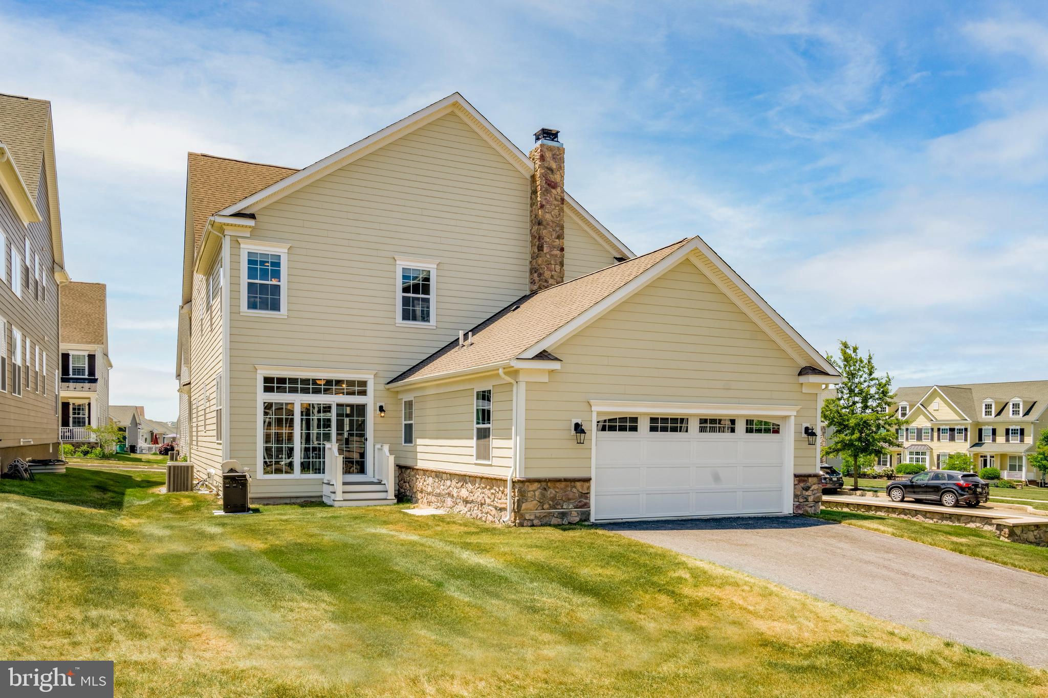 SPRING OAK - Residential