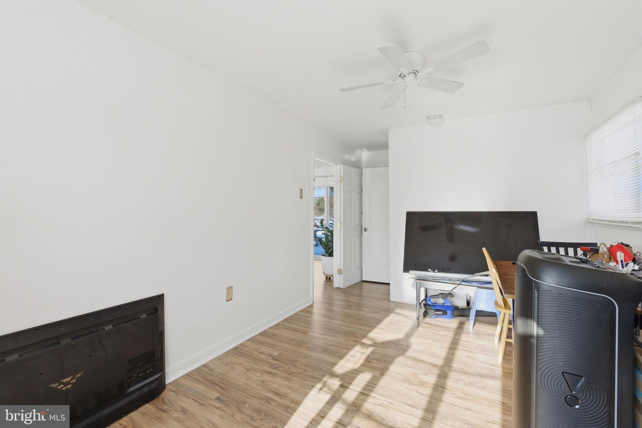 STERLING - Residential