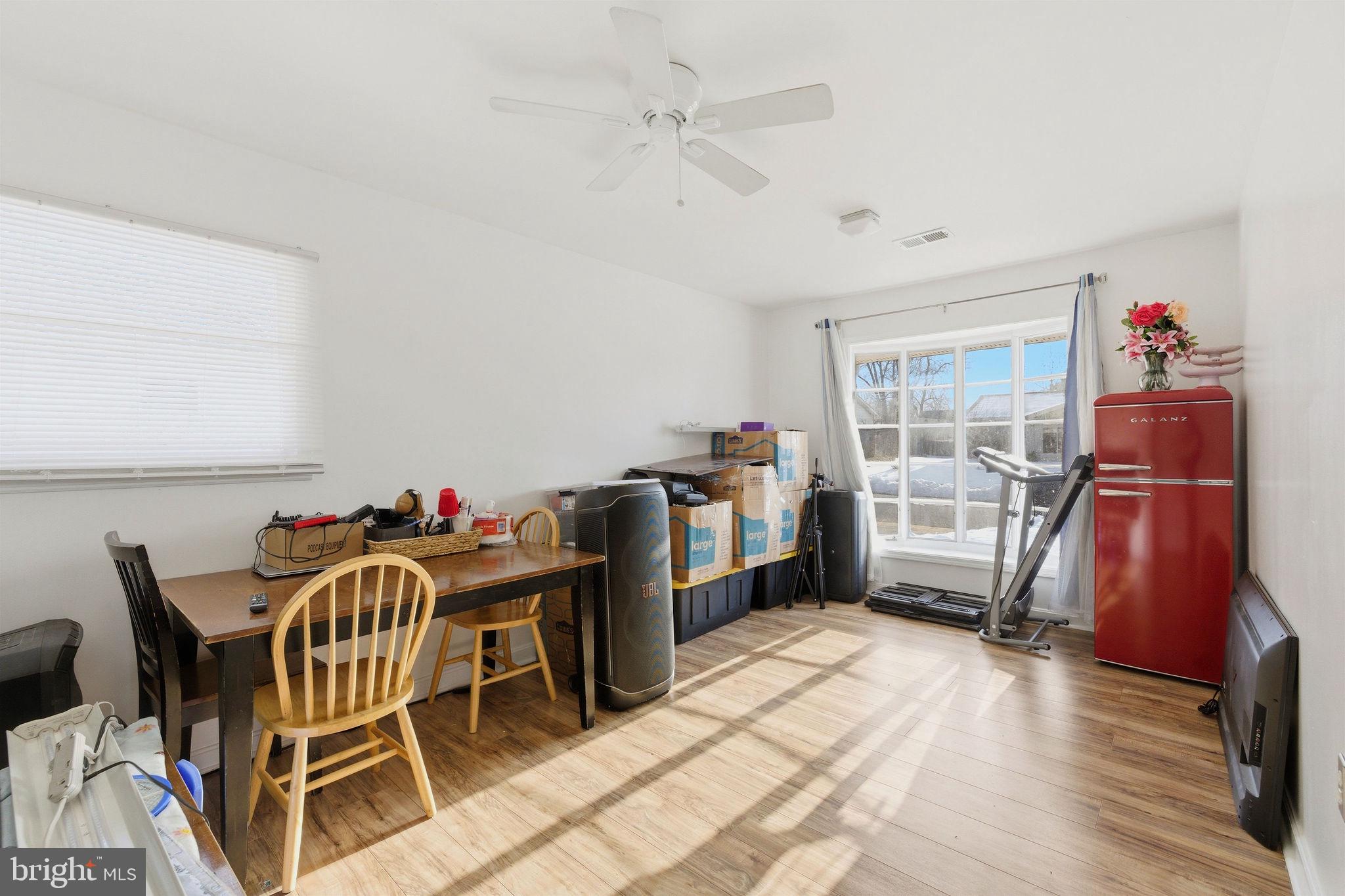 STERLING - Residential