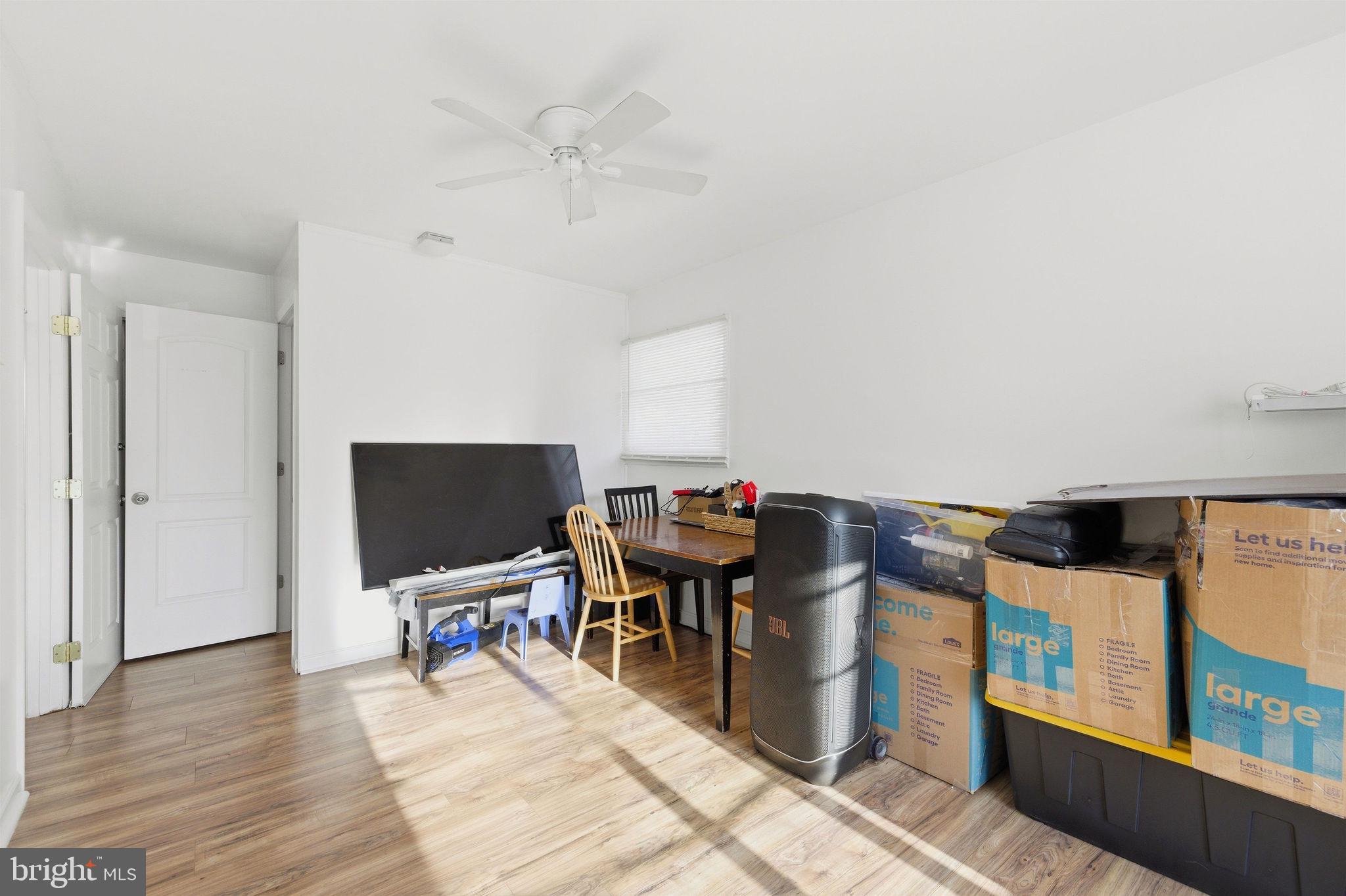 STERLING - Residential