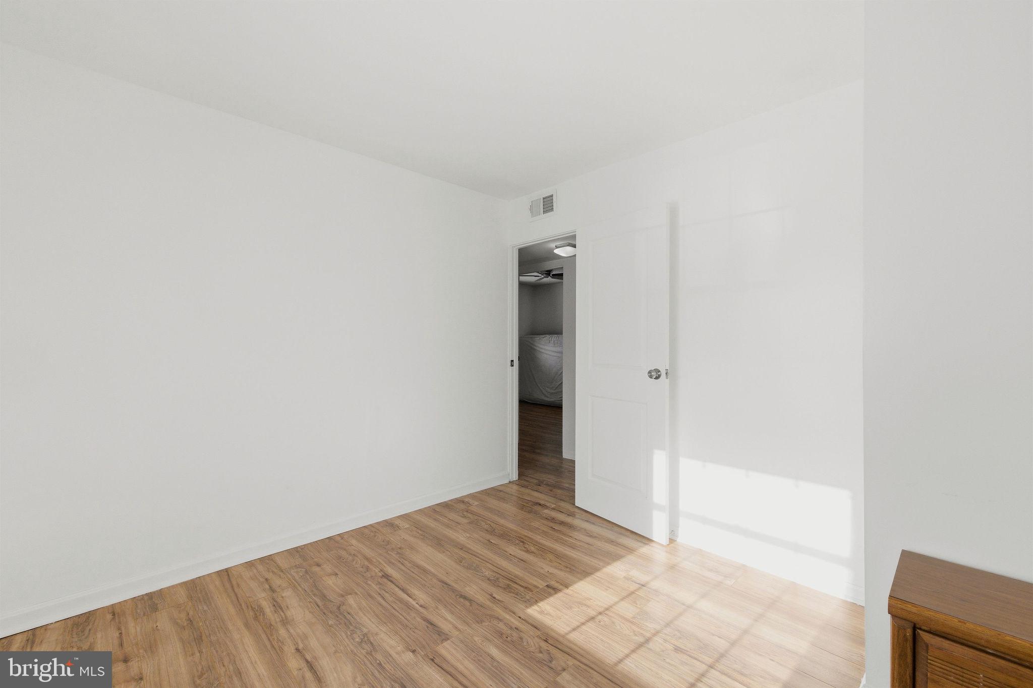 STERLING - Residential