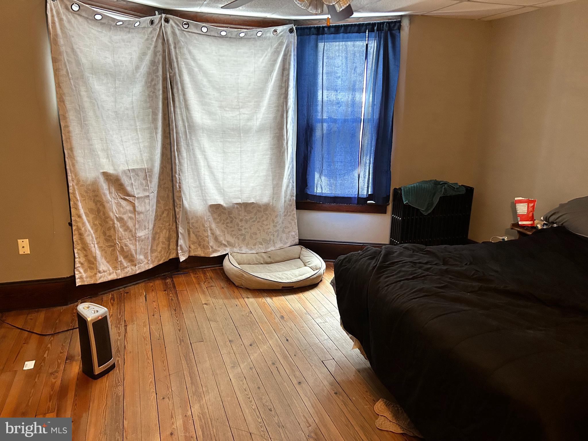 EAST END - Residential