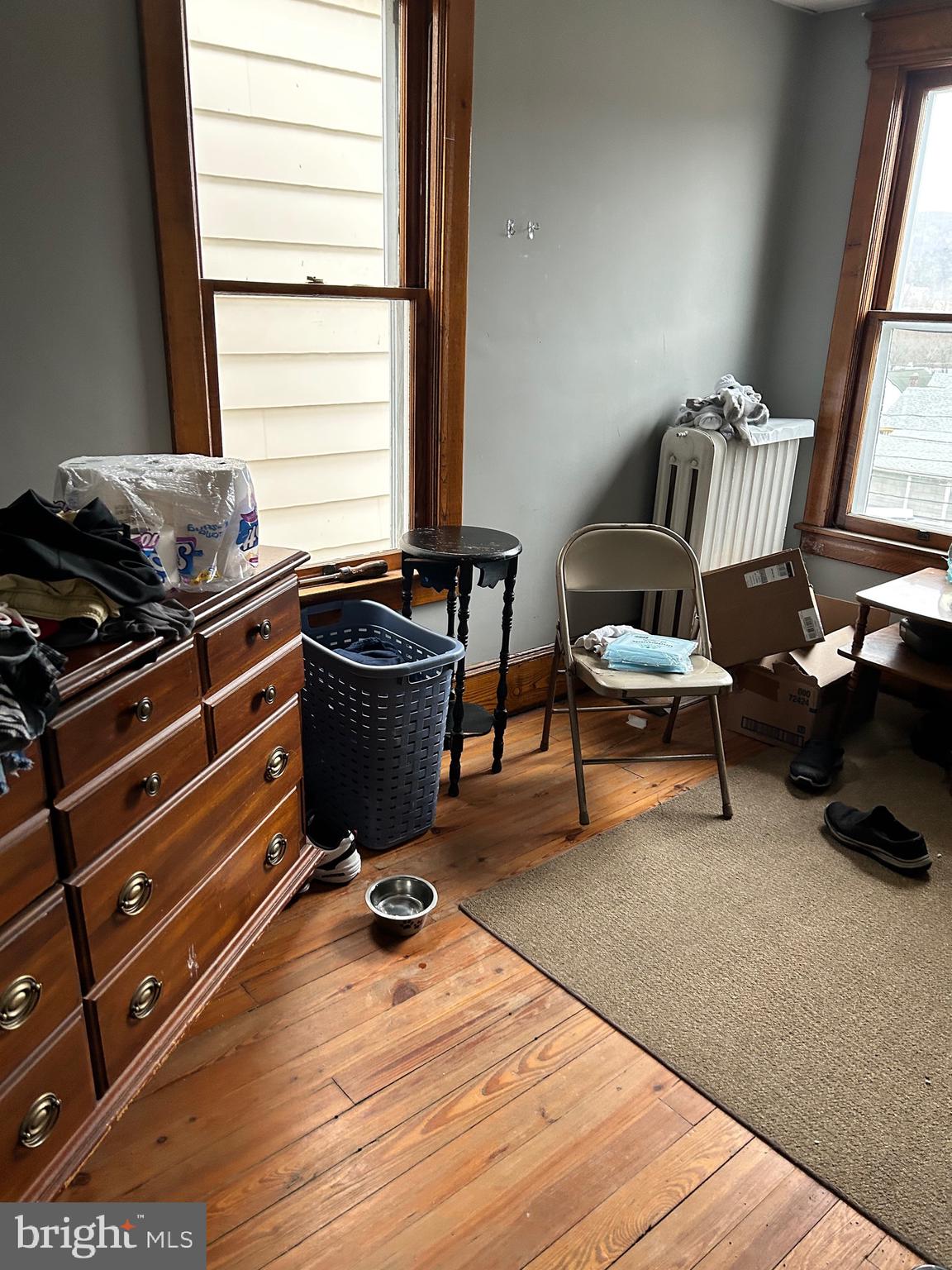 EAST END - Residential