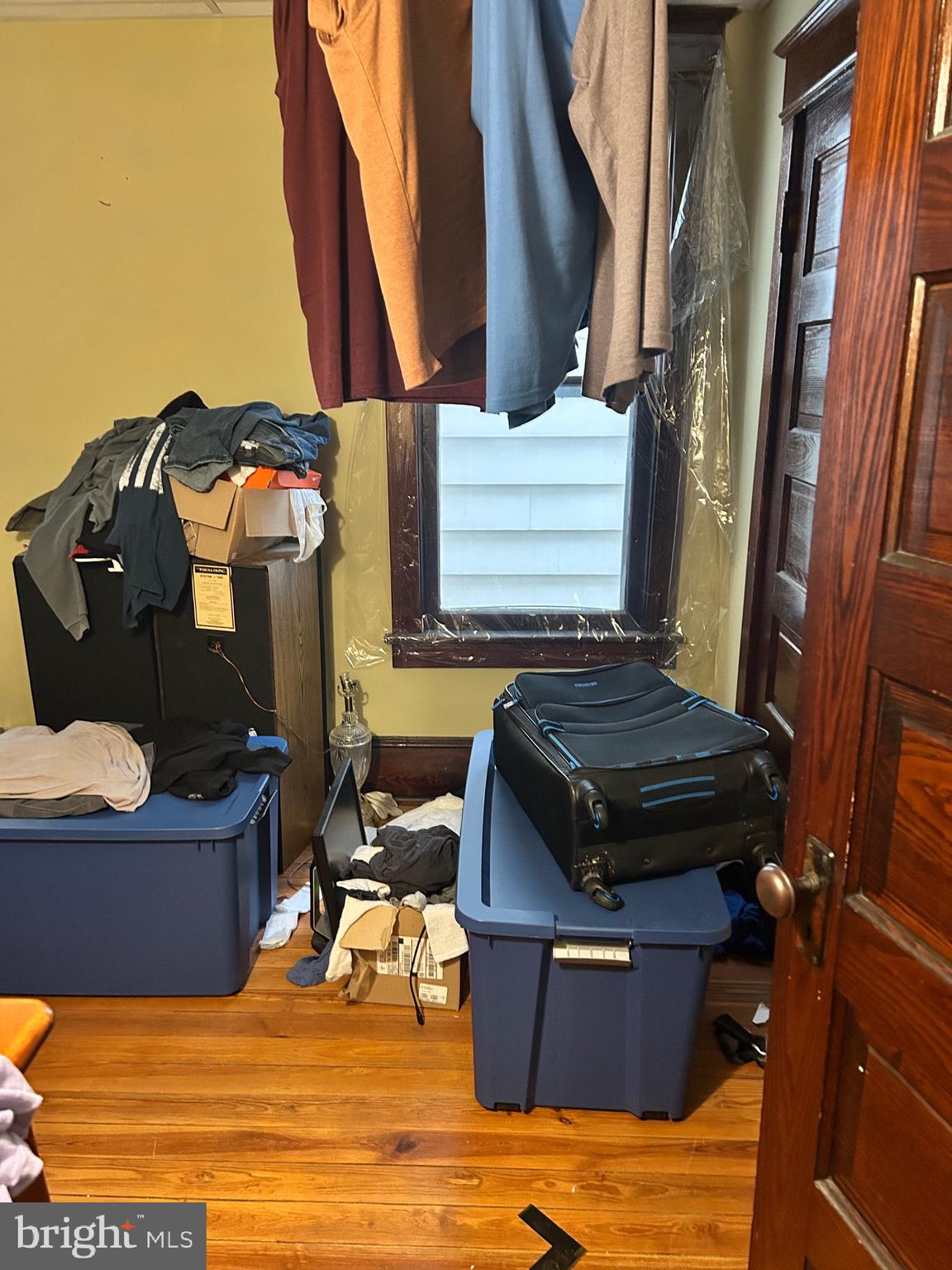 EAST END - Residential