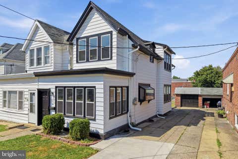 Photo of 917 Oakmont Street, PHILADELPHIA, PA 19111 (MLS # PAPH2658386)