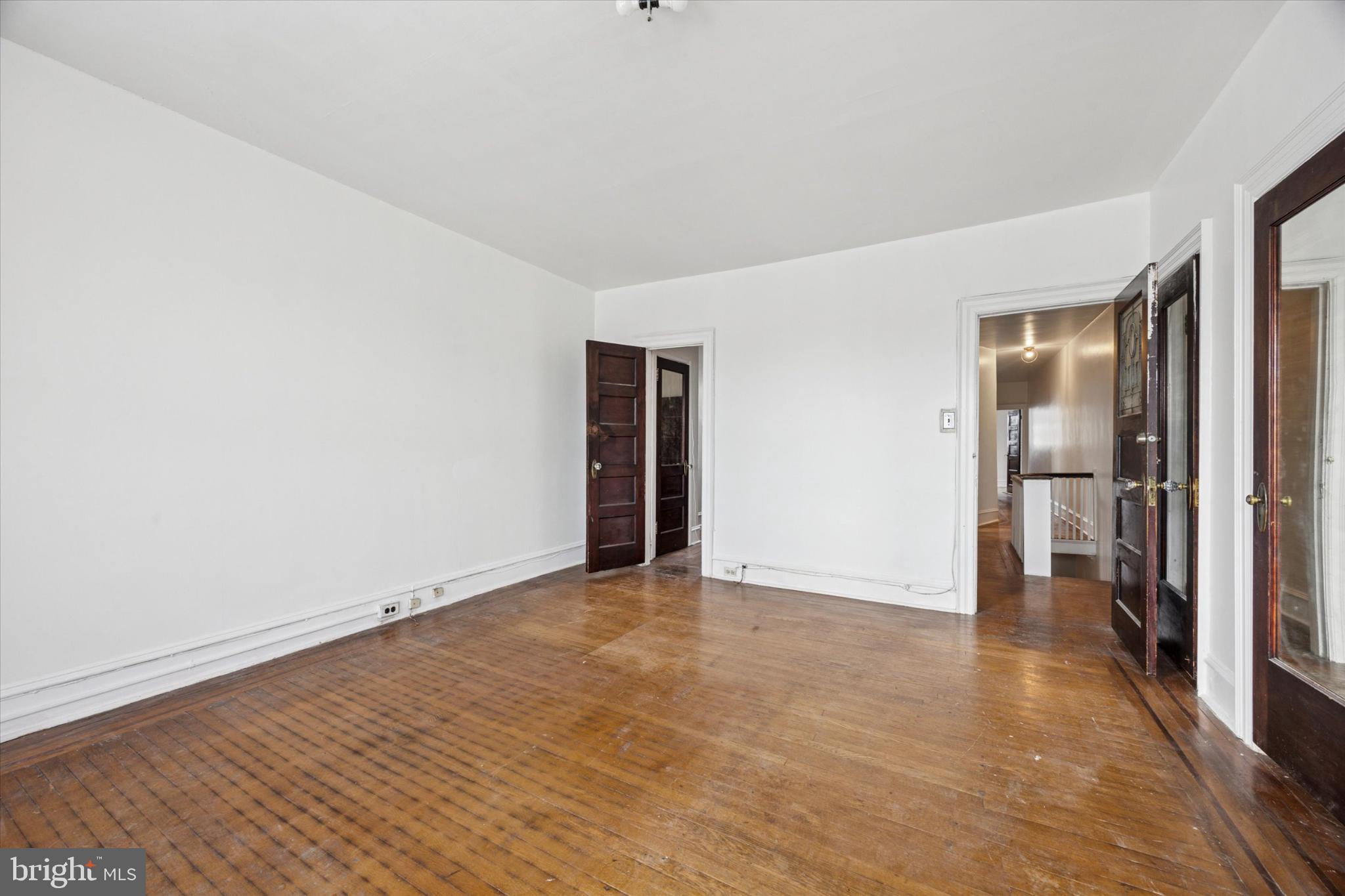 COBBS CREEK - Residential