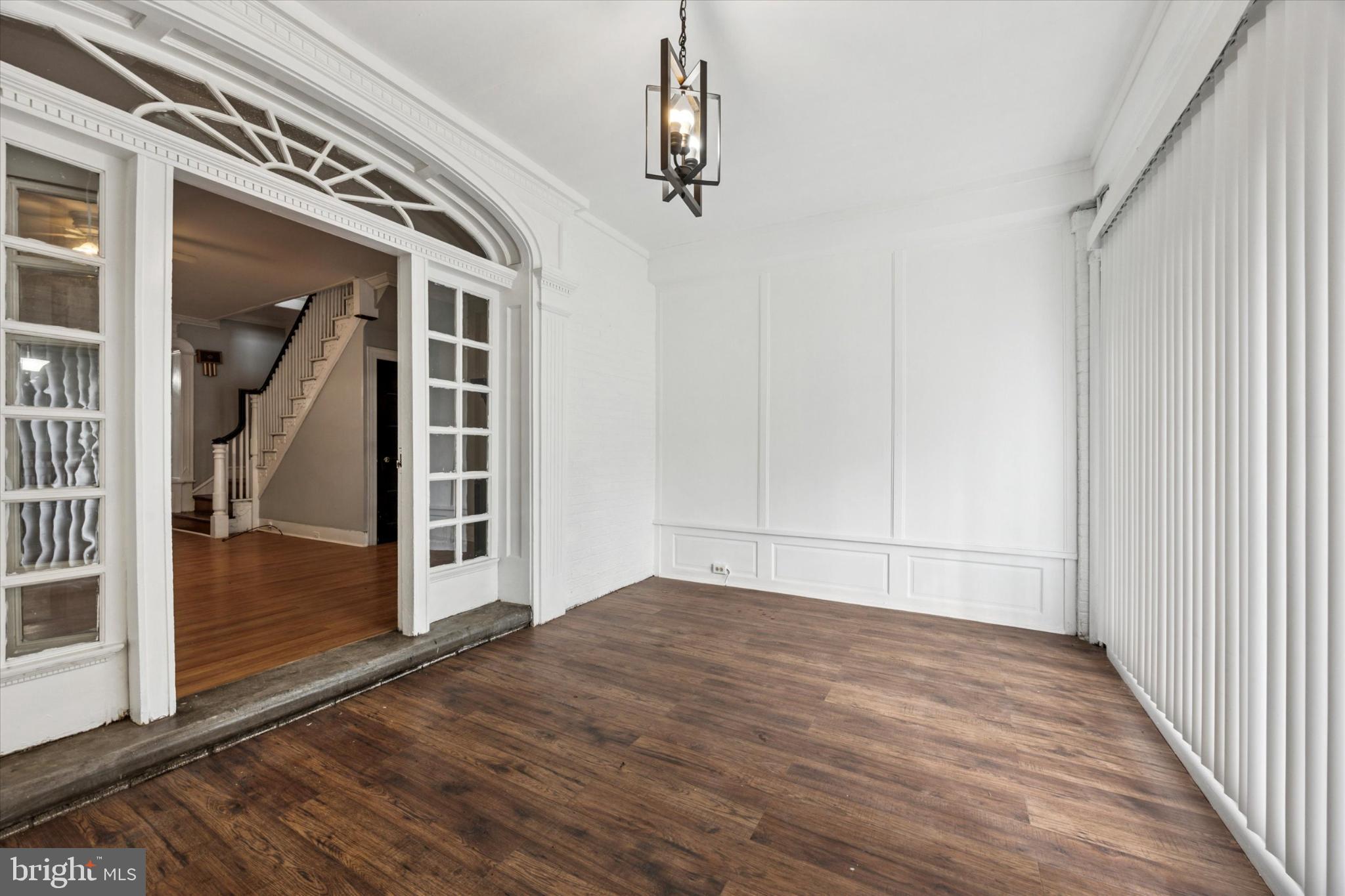 COBBS CREEK - Residential