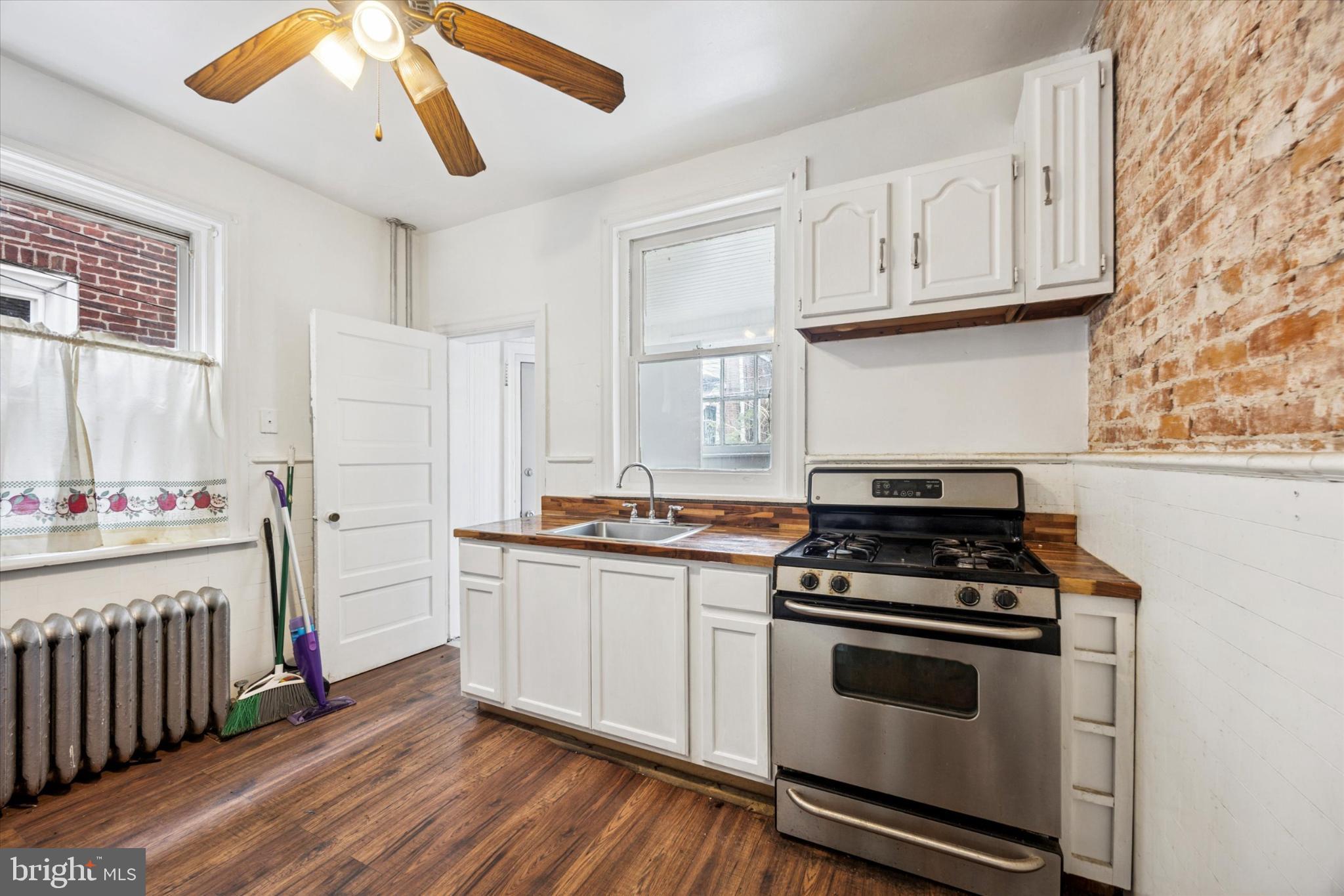 COBBS CREEK - Residential