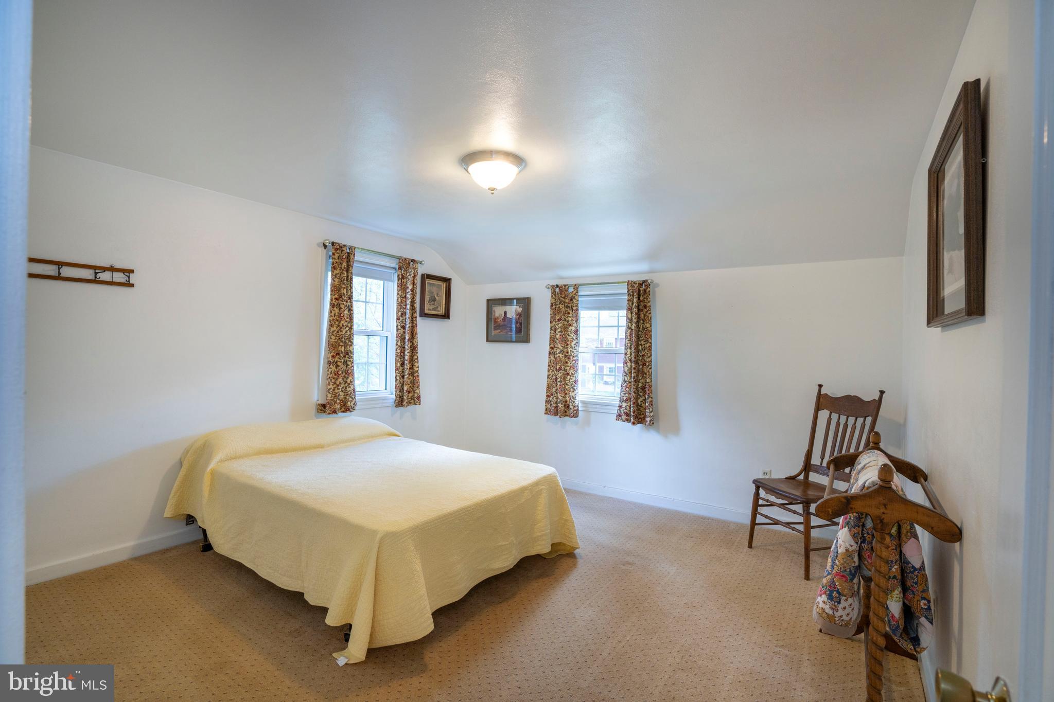 COLLEGE HEIGHTS - Residential