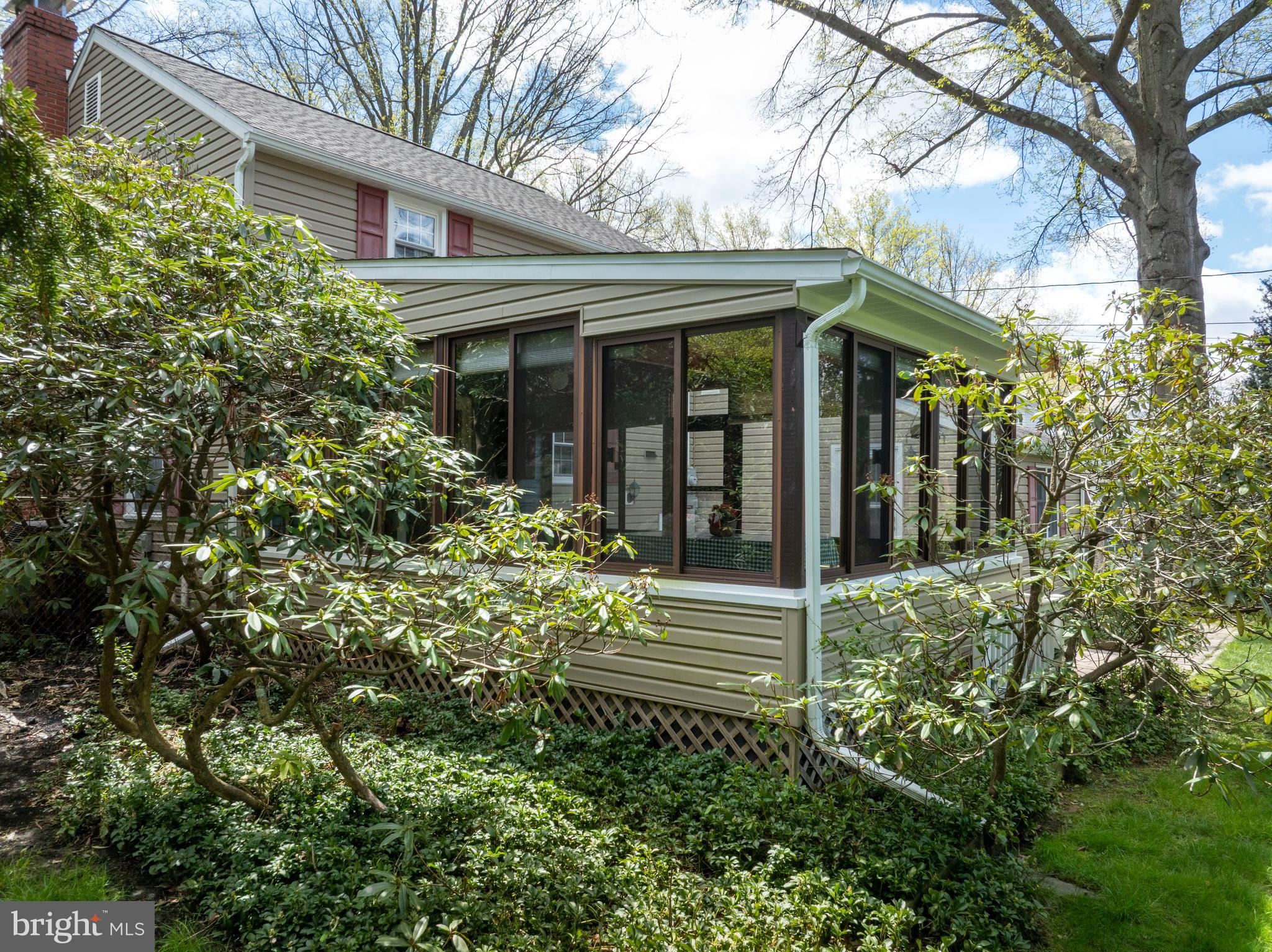 COLLEGE HEIGHTS - Residential