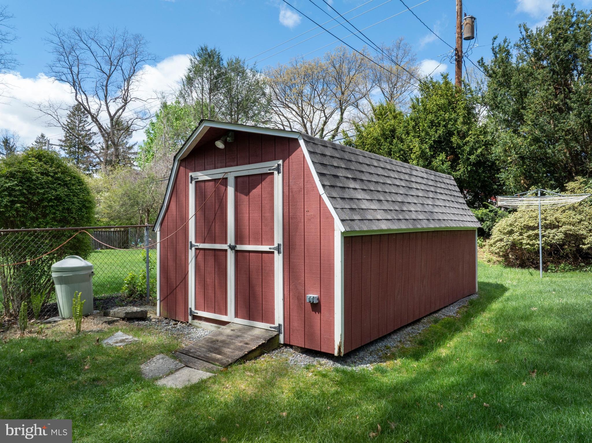 COLLEGE HEIGHTS - Residential