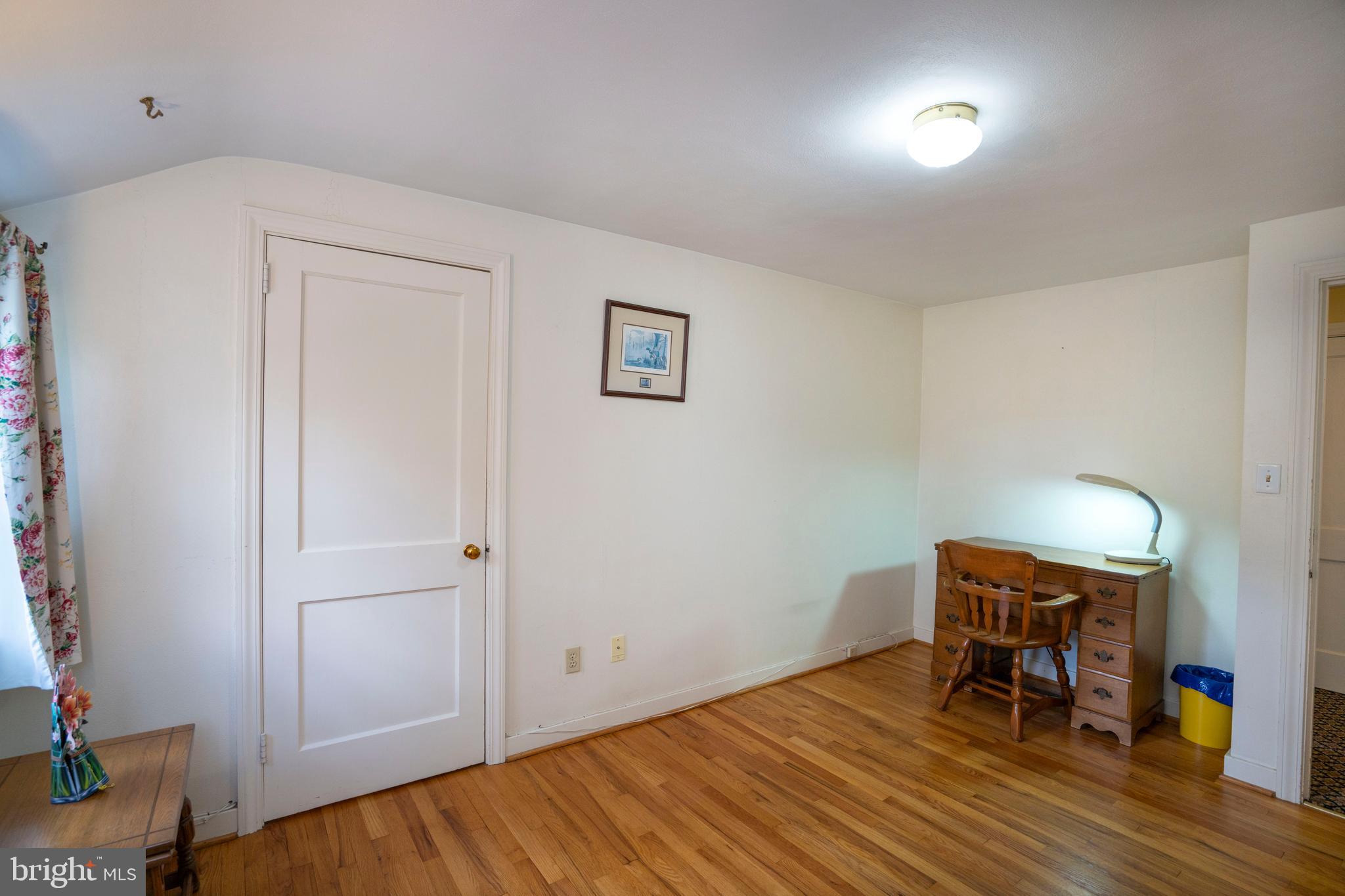 COLLEGE HEIGHTS - Residential