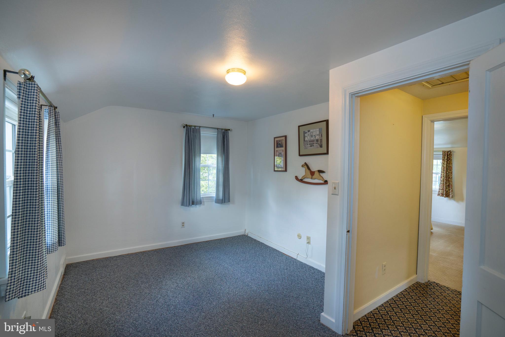 COLLEGE HEIGHTS - Residential