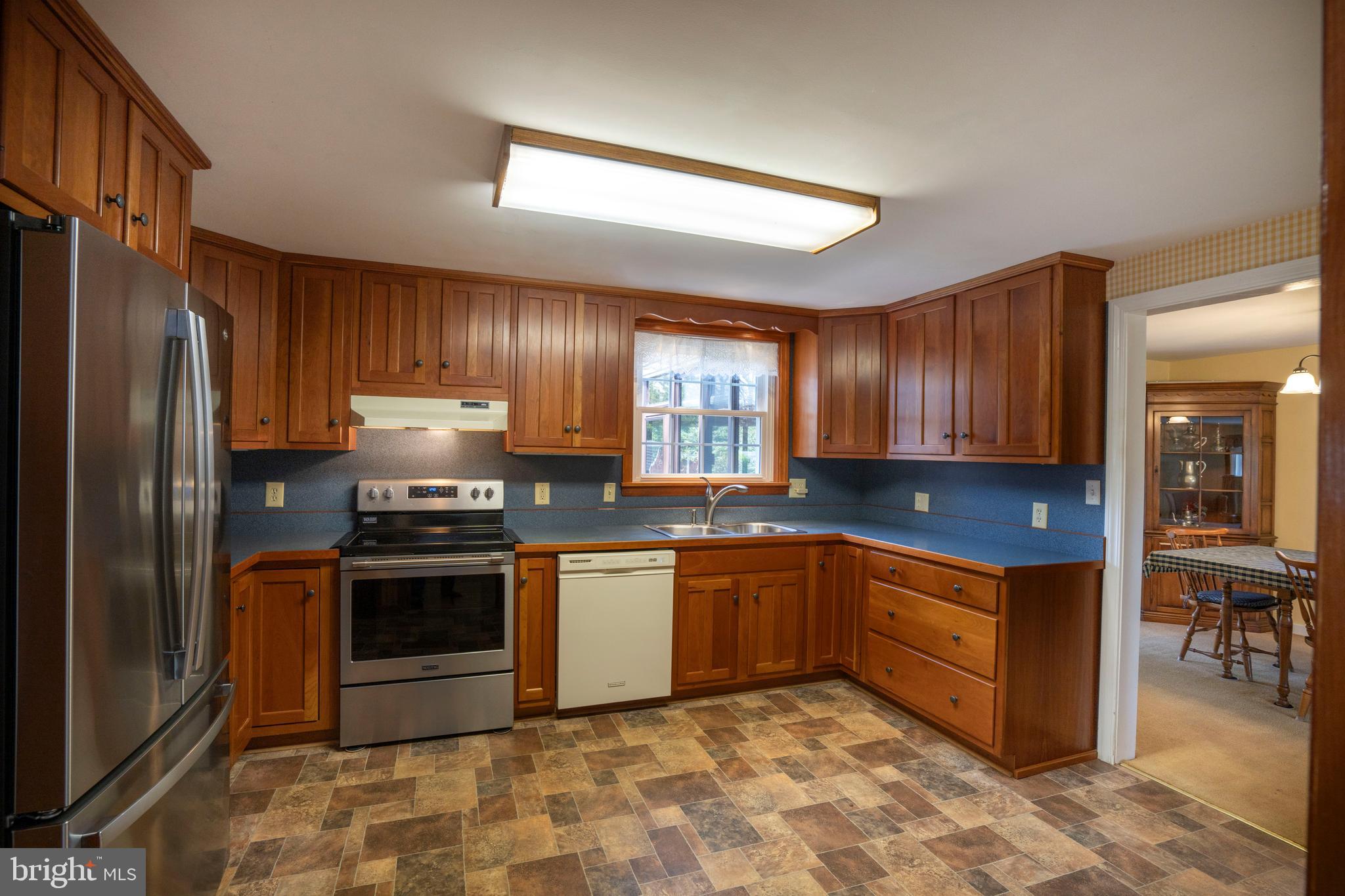 COLLEGE HEIGHTS - Residential