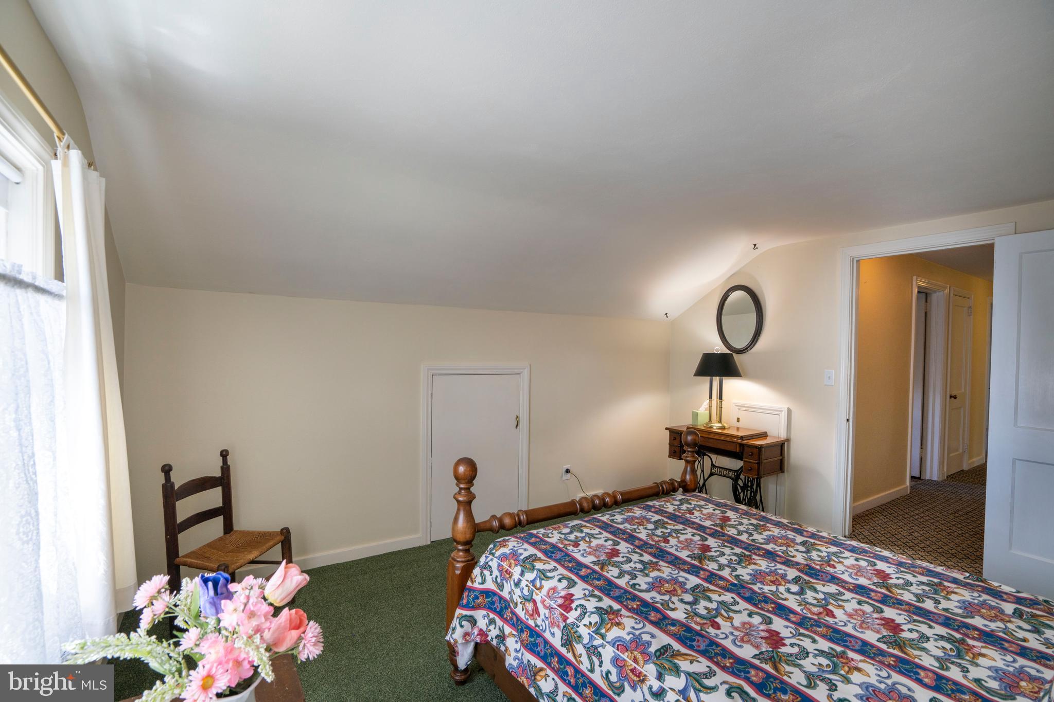 COLLEGE HEIGHTS - Residential