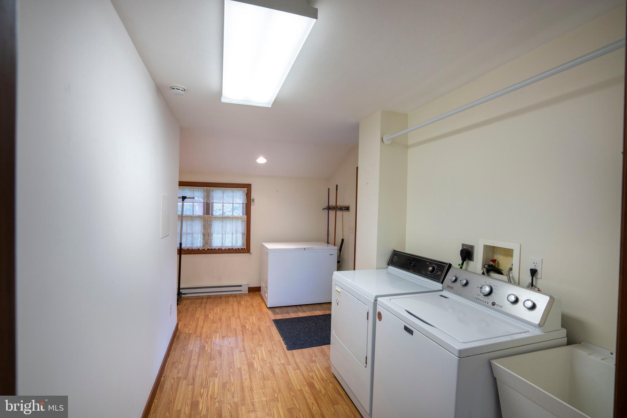 COLLEGE HEIGHTS - Residential