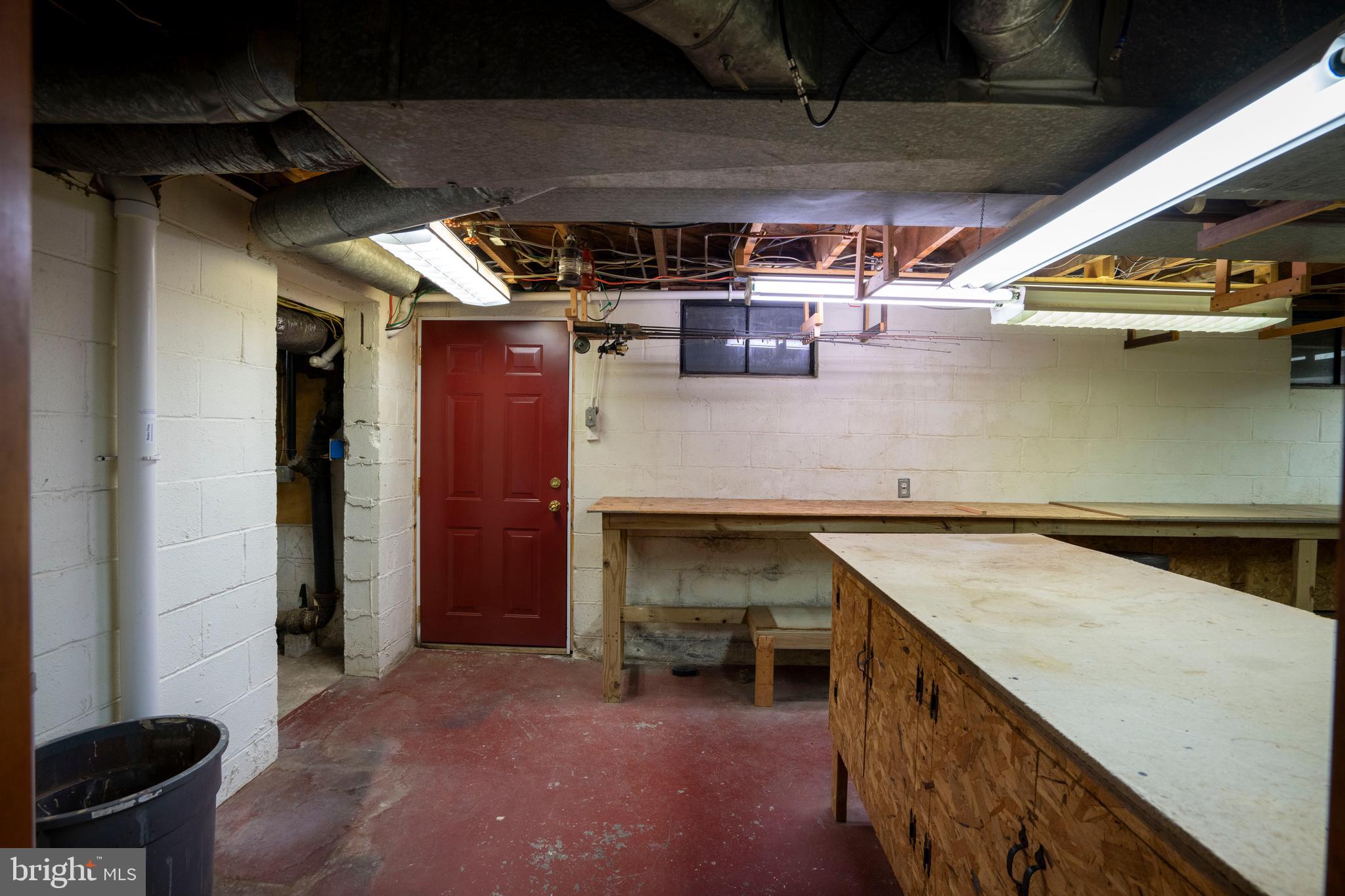 COLLEGE HEIGHTS - Residential