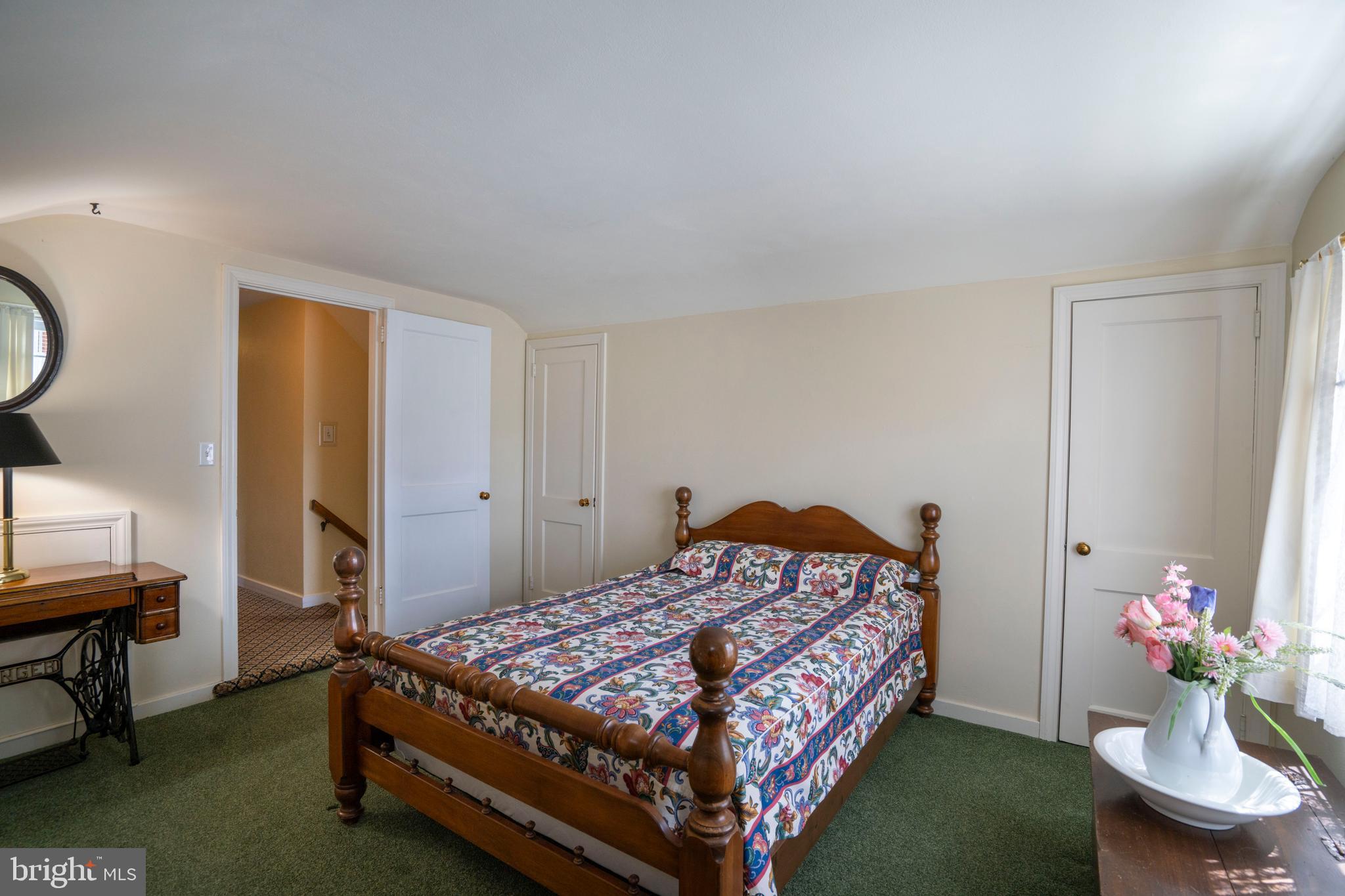 COLLEGE HEIGHTS - Residential