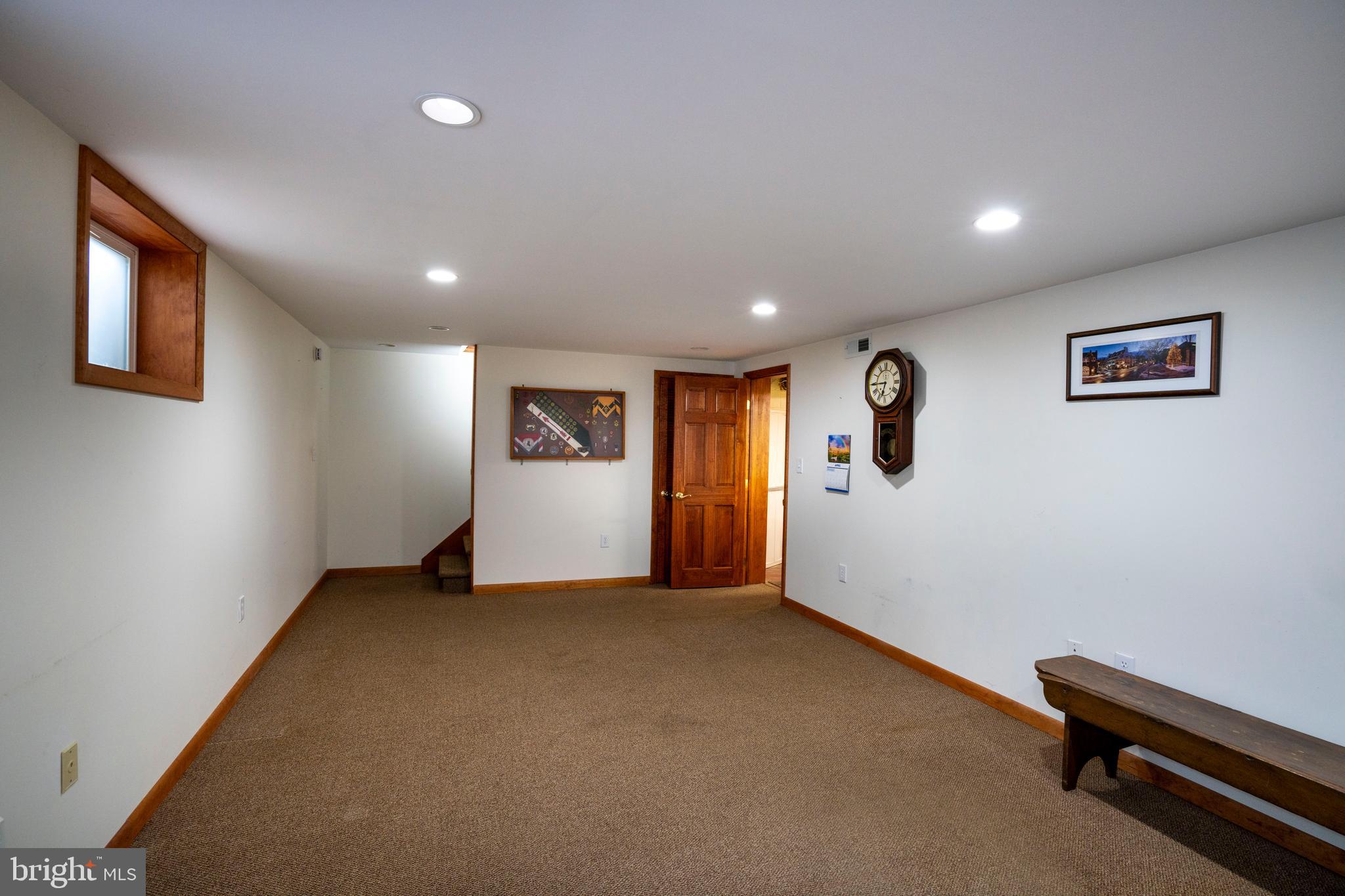 COLLEGE HEIGHTS - Residential