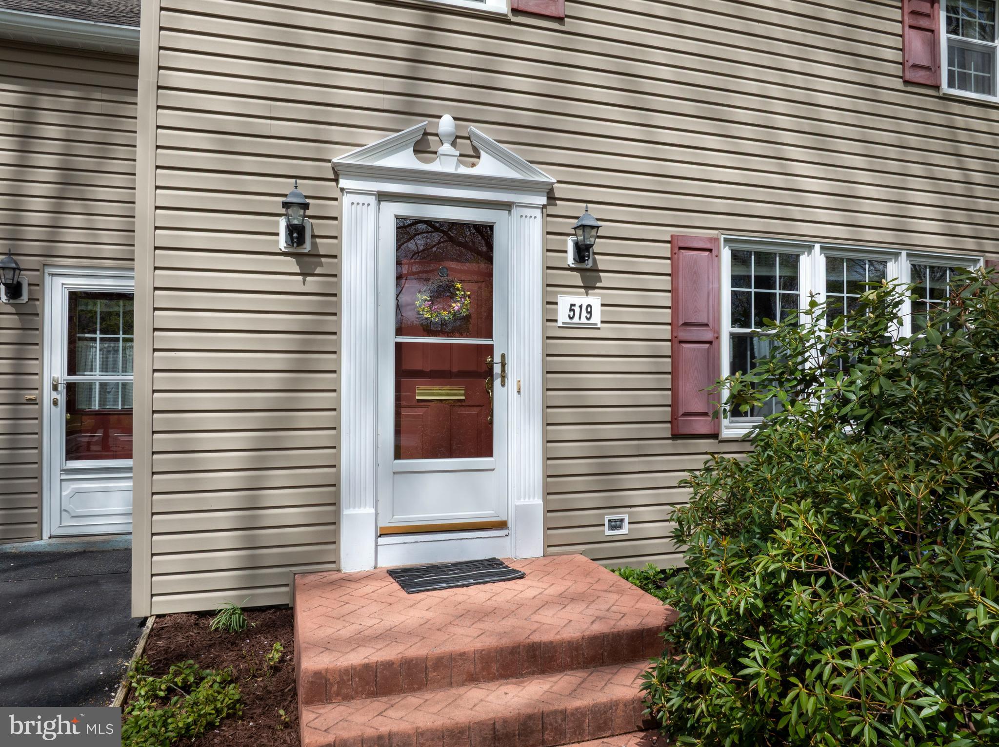 COLLEGE HEIGHTS - Residential