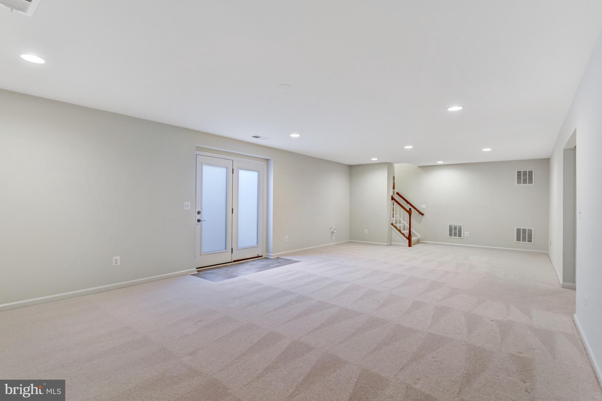 EASTVIEW AT STONE RIDGE - Residential