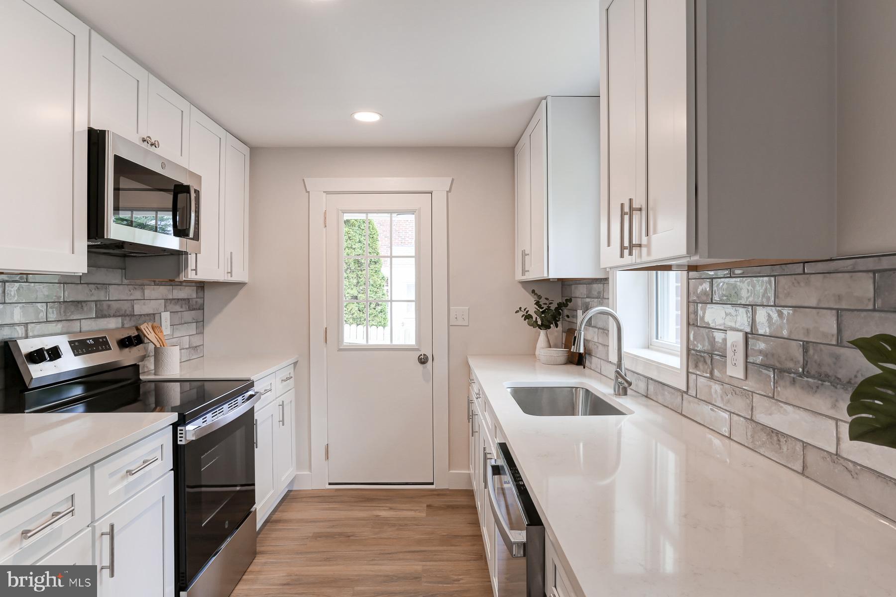 MEADIA HEIGHTS - Residential