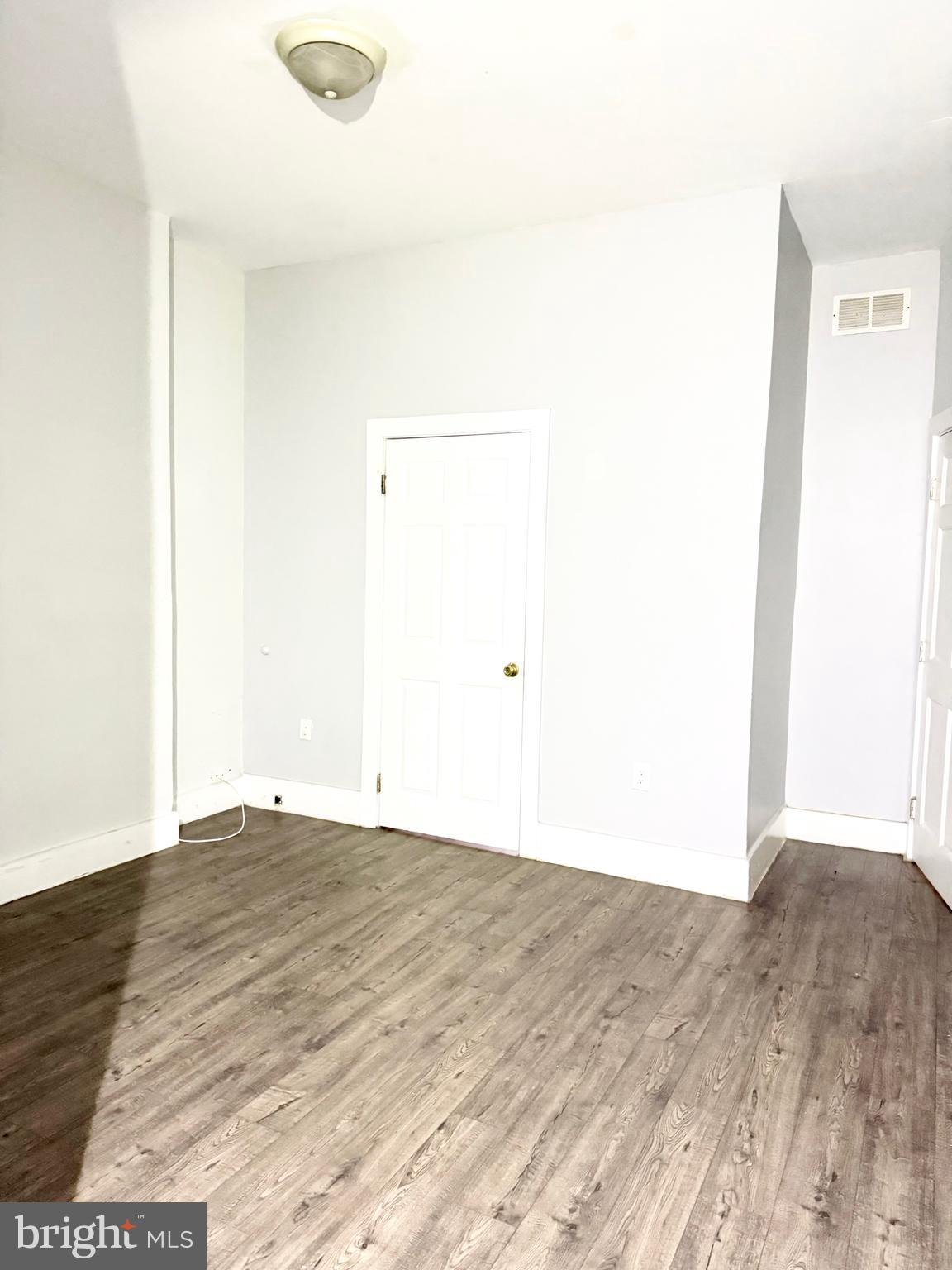 176 W HANOVER STREET 1