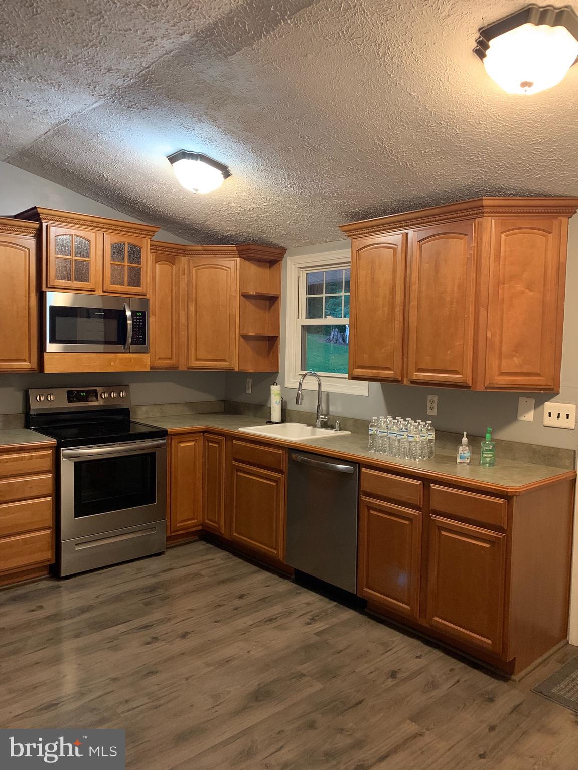 EAGLE HARBOR - Residential