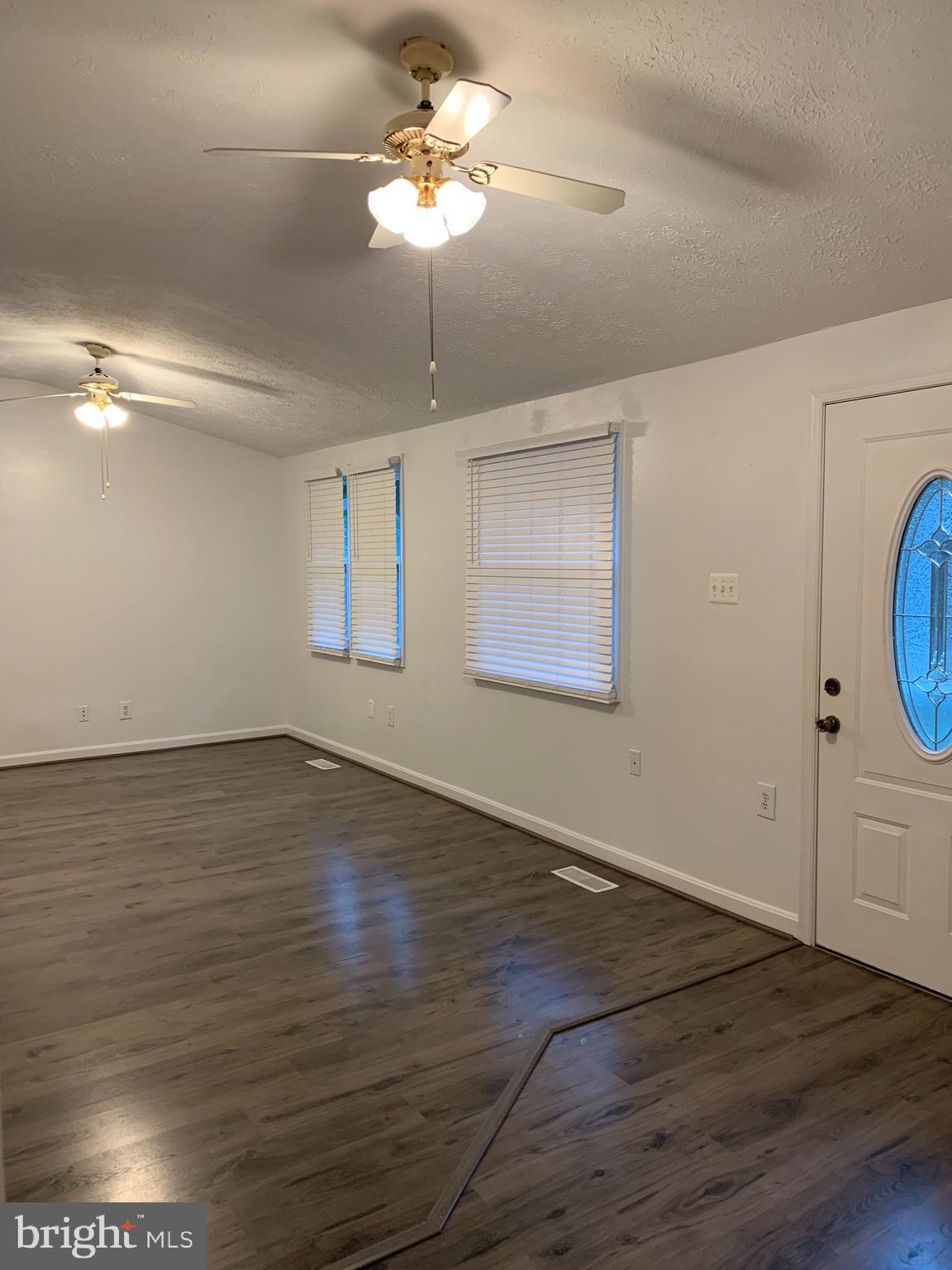 EAGLE HARBOR - Residential