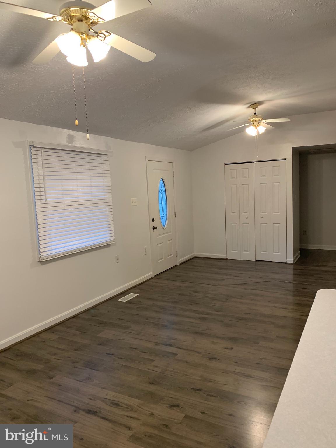 EAGLE HARBOR - Residential