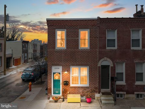 Photo of 2558 Cedar Street, PHILADELPHIA, PA 19125 (MLS # PAPH2580918)