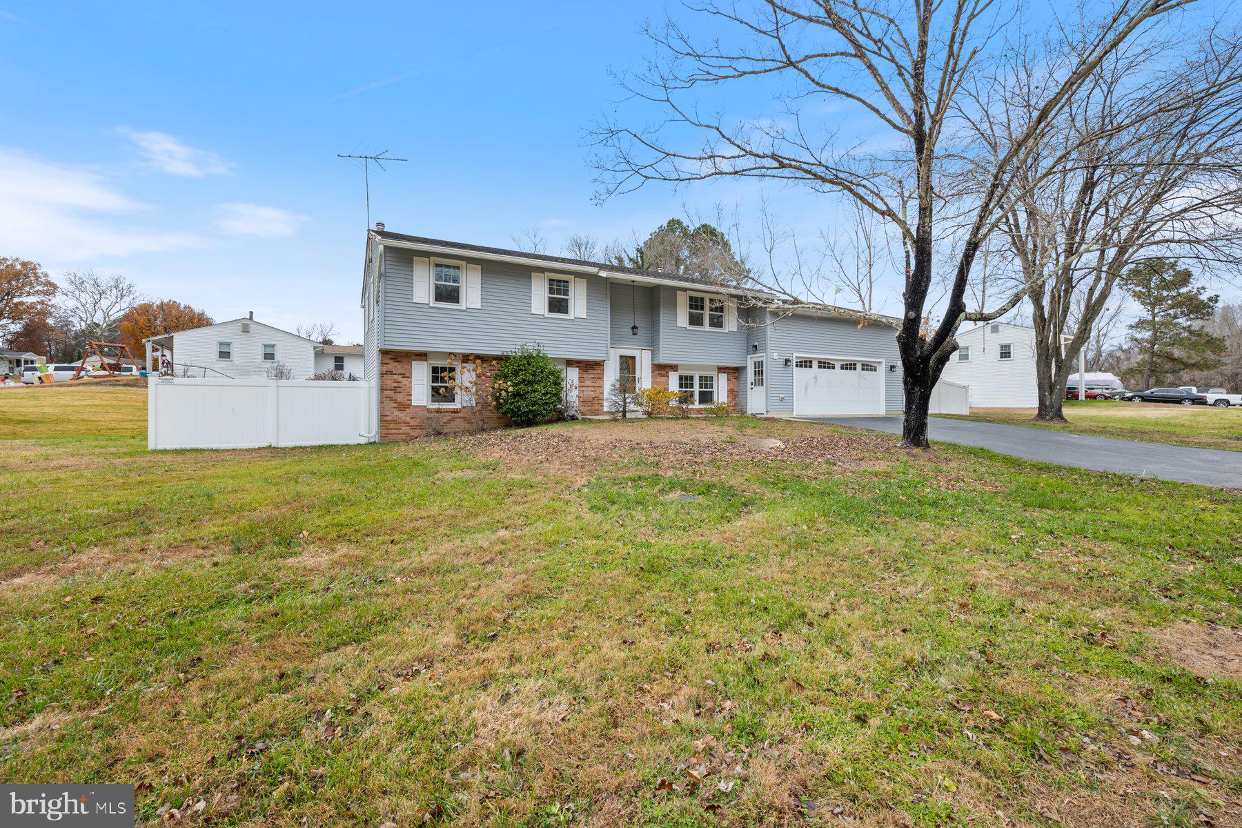 CAVALIER COUNTRY - Residential Lease