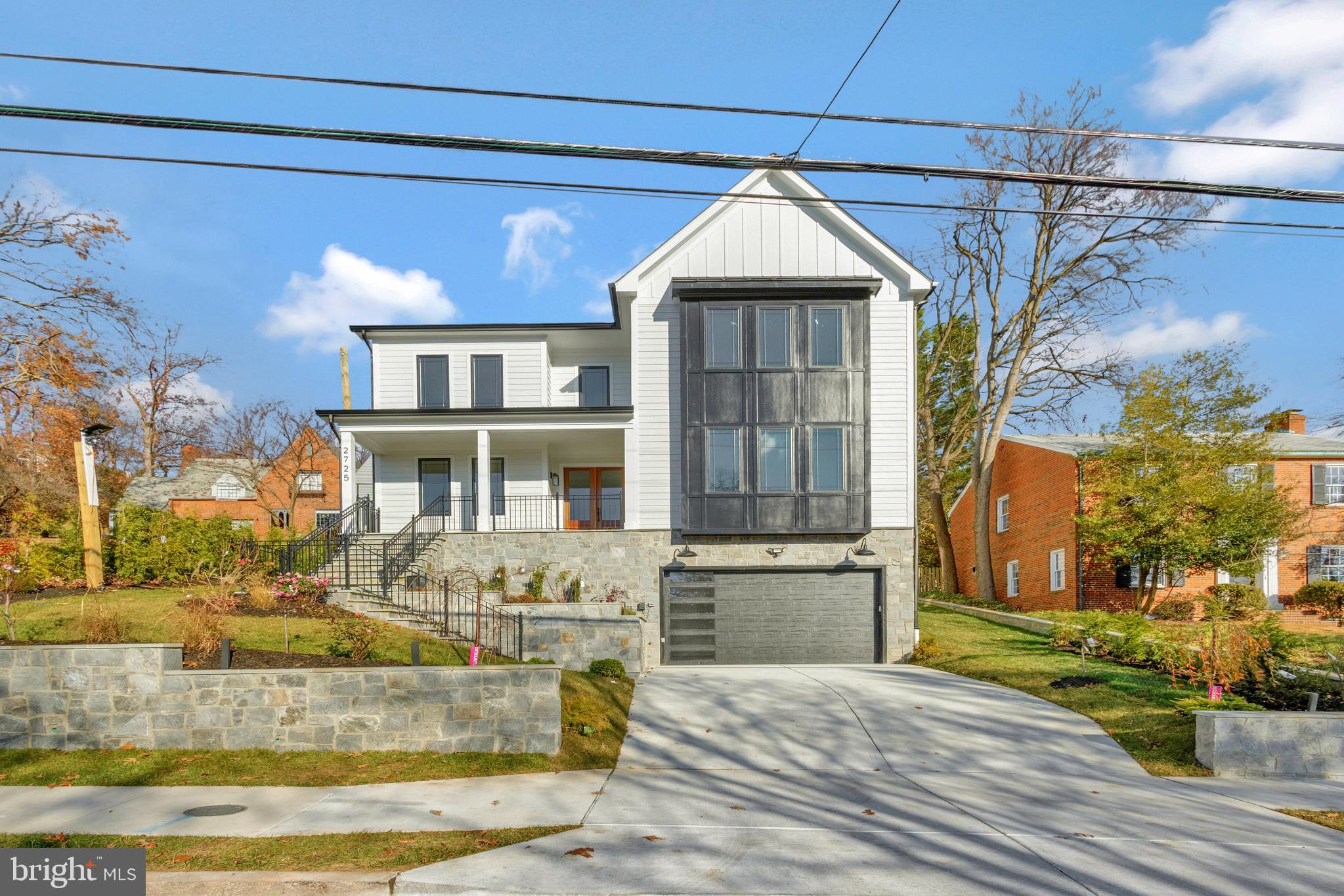 OAKCREST - Residential