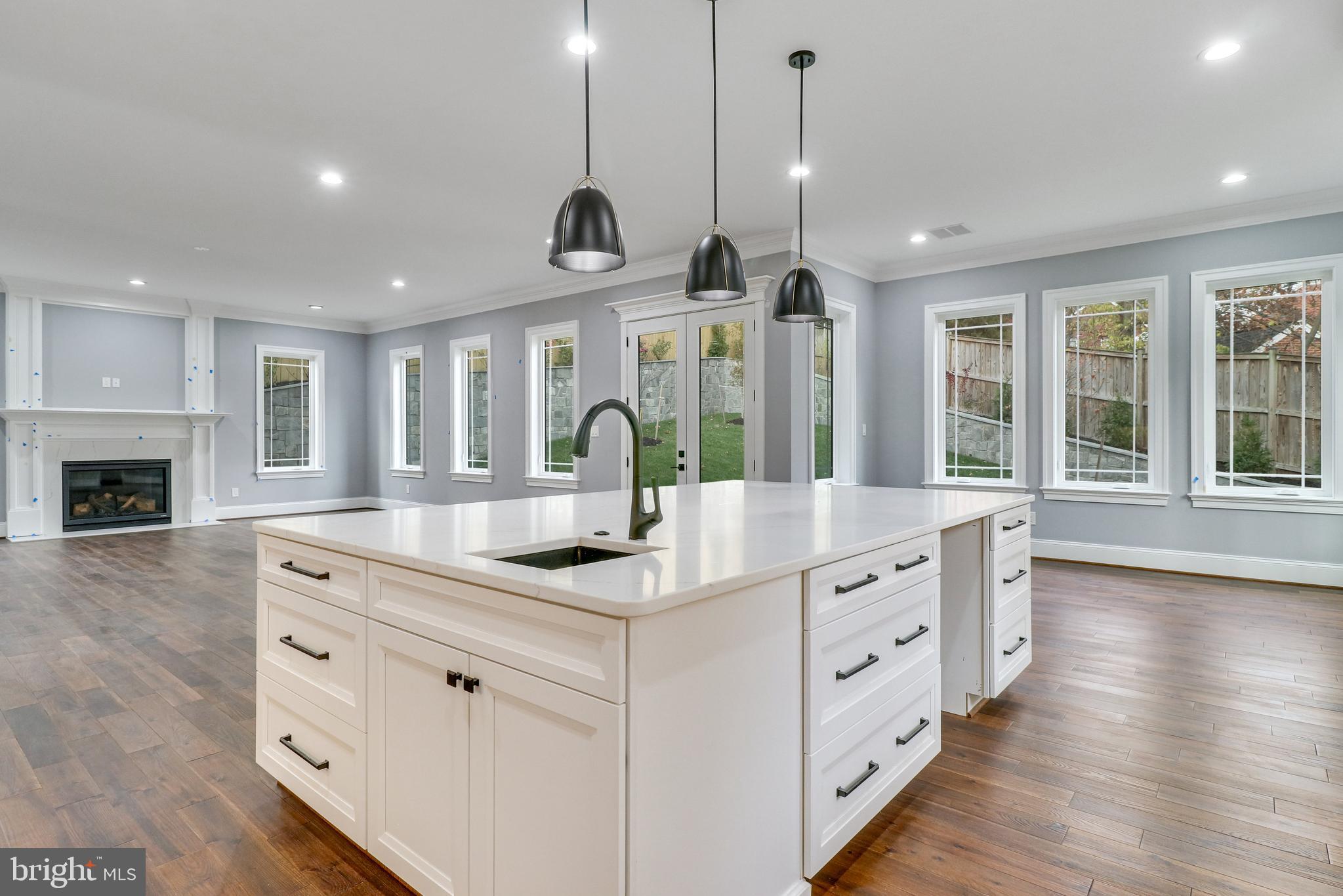 OAKCREST - Residential