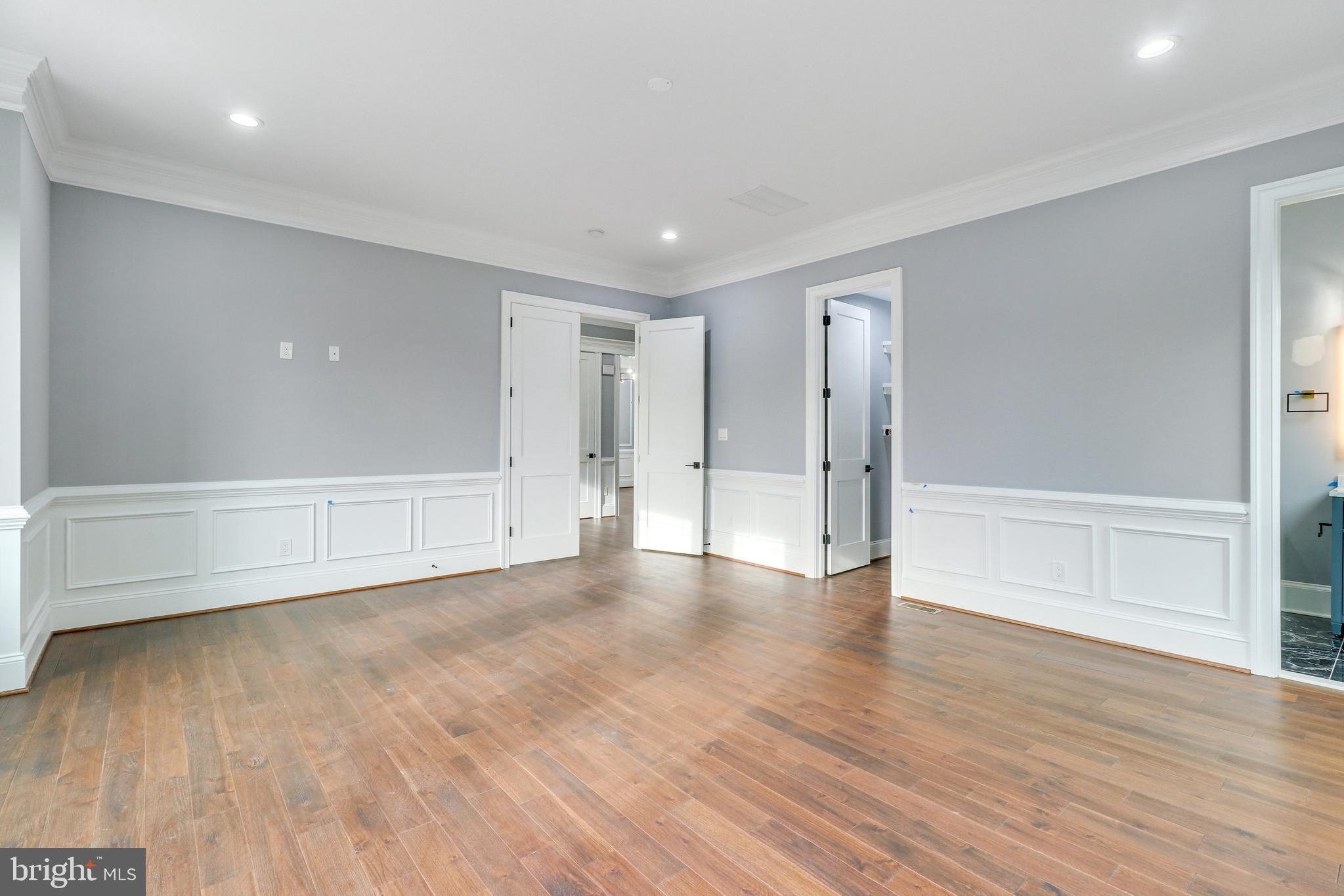 OAKCREST - Residential