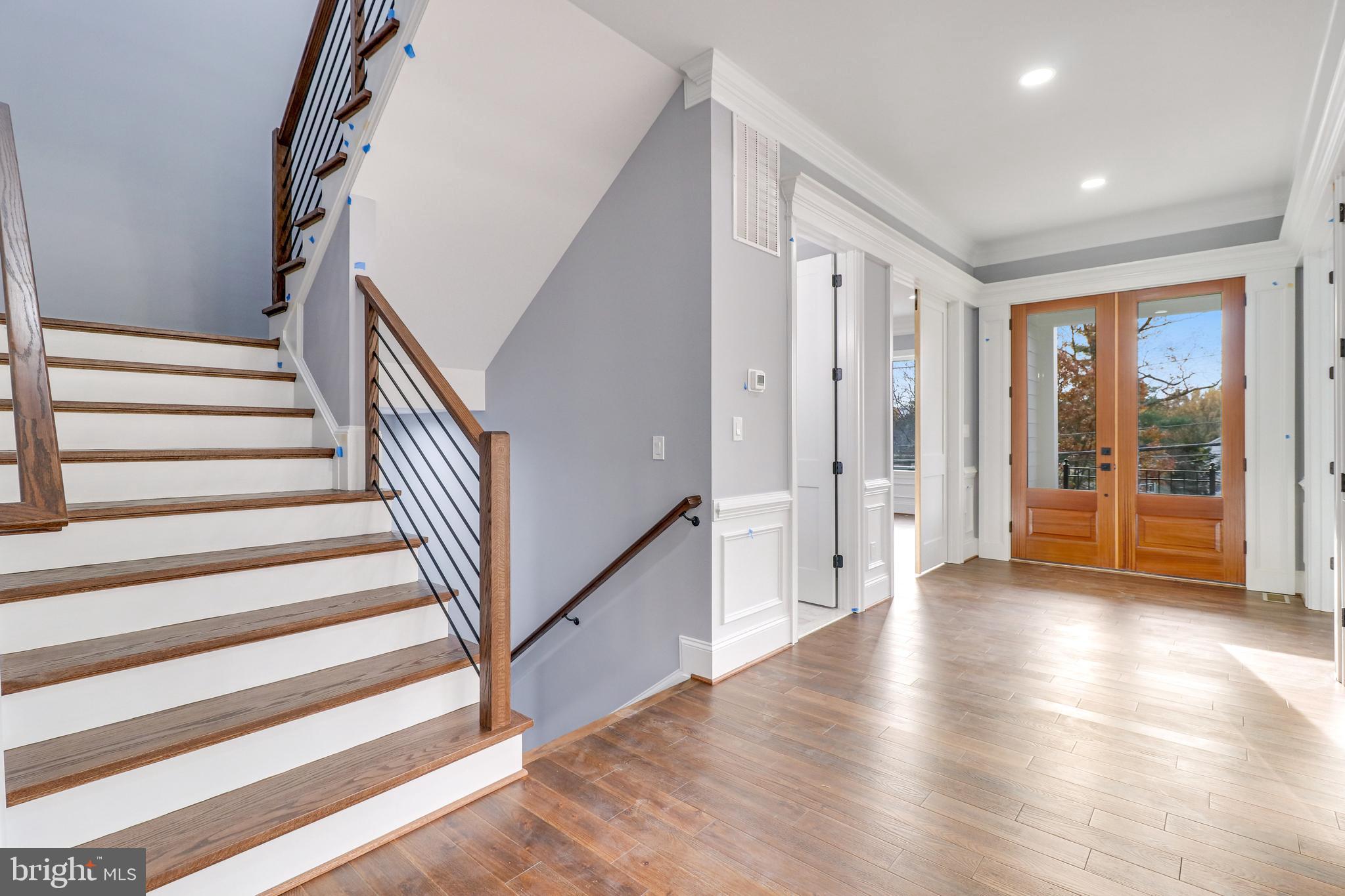 OAKCREST - Residential