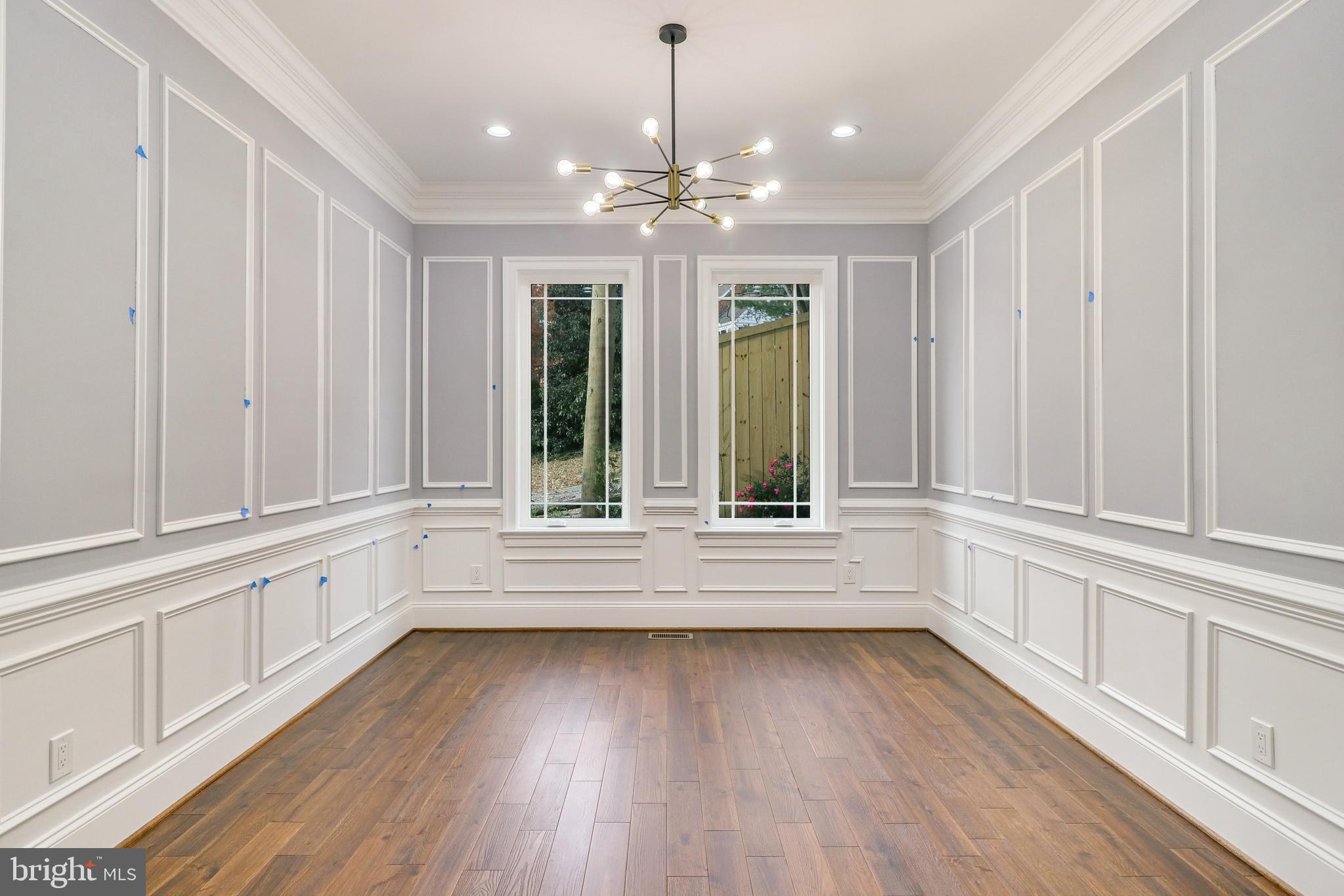 OAKCREST - Residential